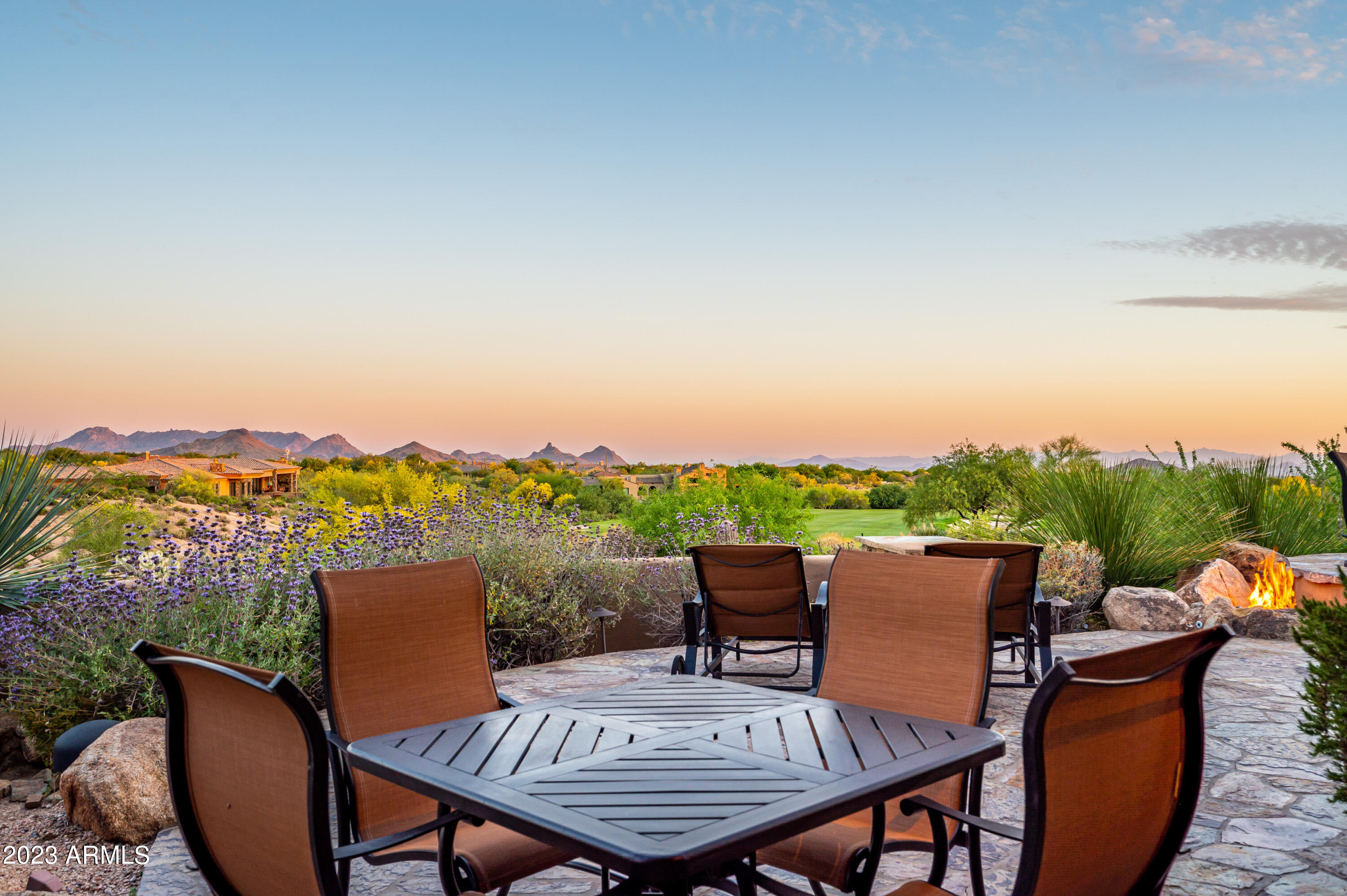 DESERT MOUNTAIN PHASE 1 UNIT 2 LOT 206-335 TR A - Residential
