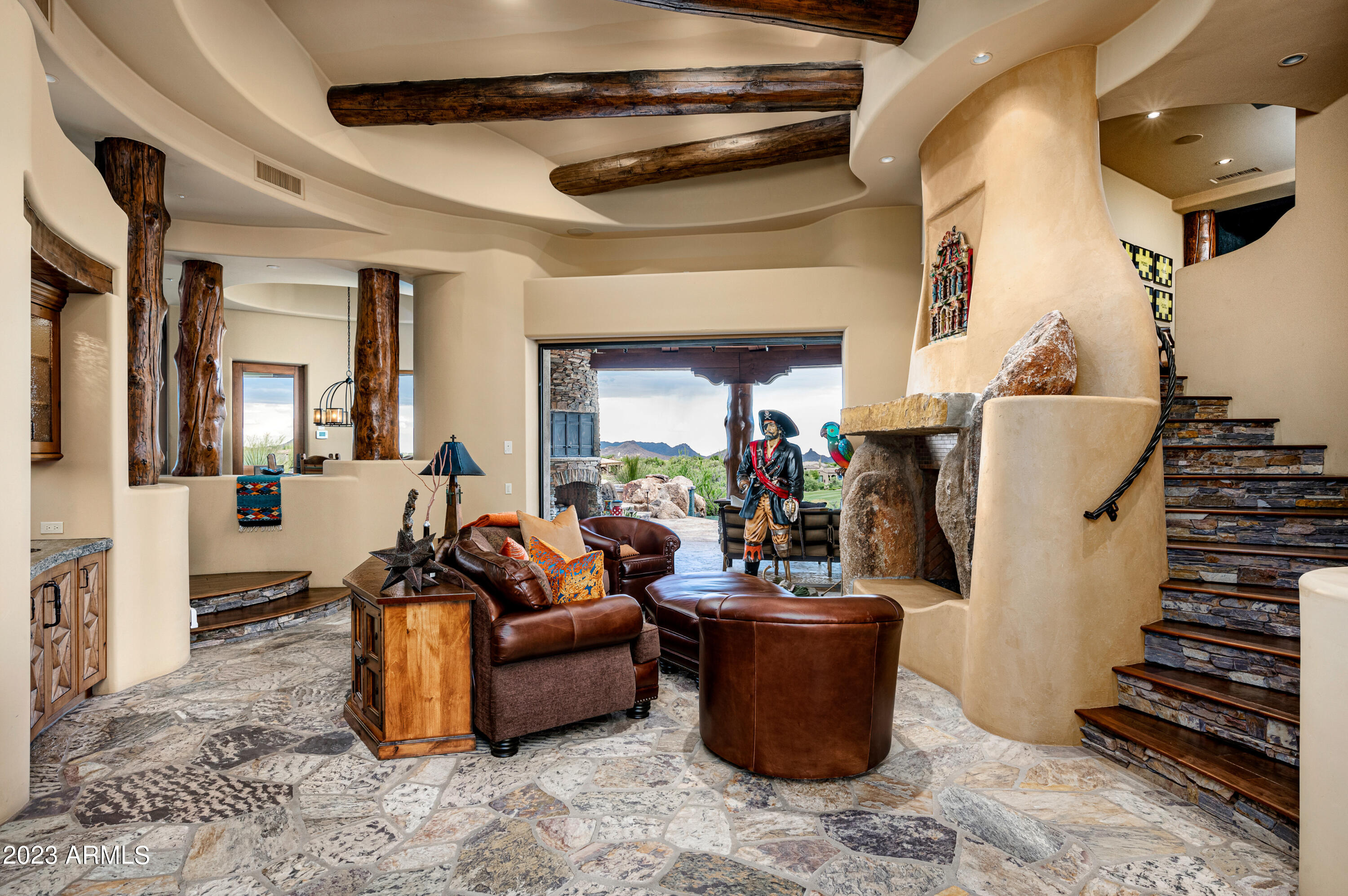 DESERT MOUNTAIN PHASE 1 UNIT 2 LOT 206-335 TR A - Residential