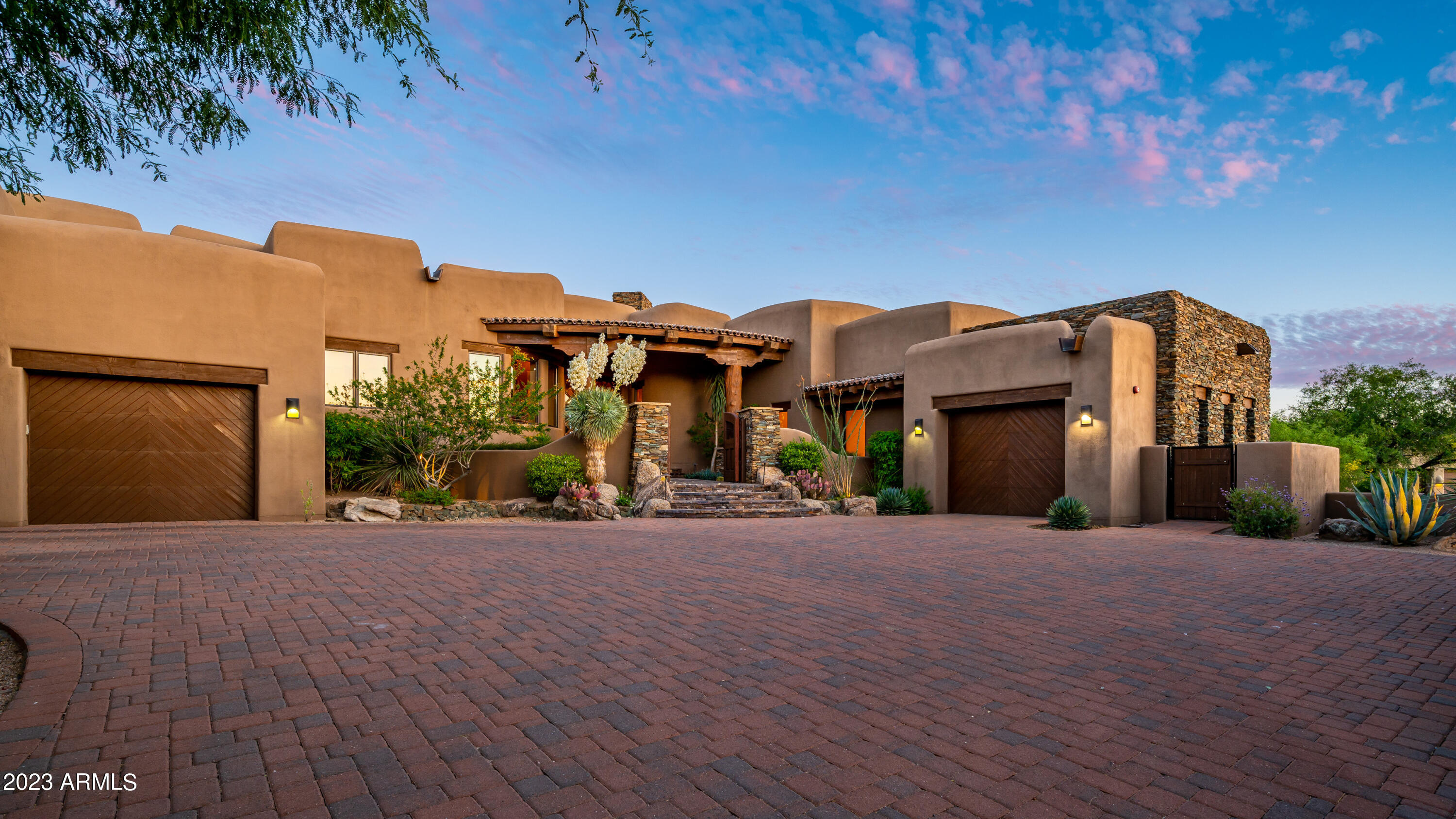 DESERT MOUNTAIN PHASE 1 UNIT 2 LOT 206-335 TR A - Residential