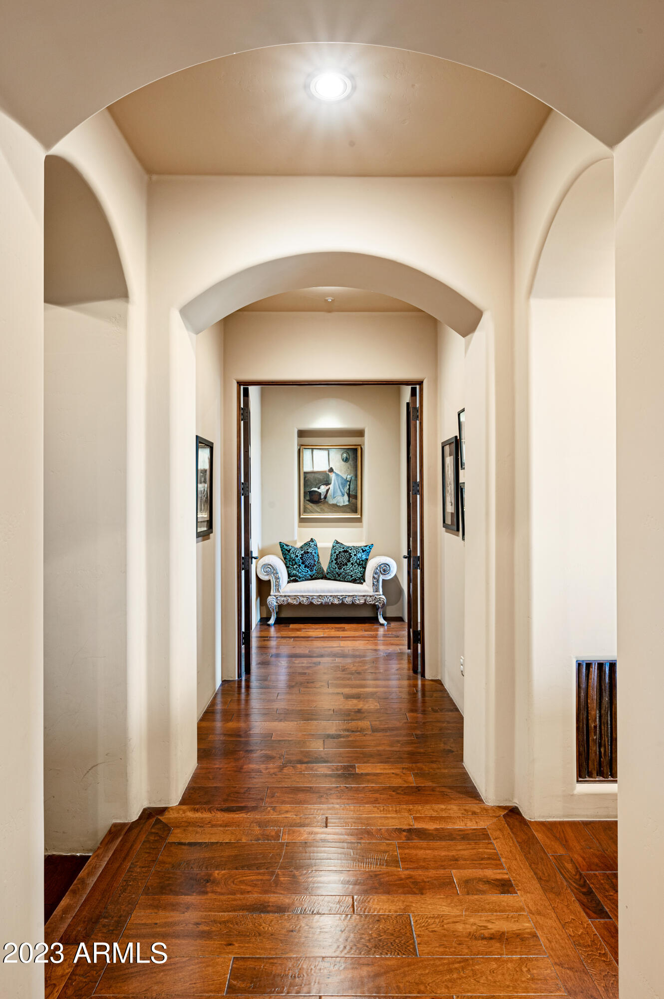 DESERT MOUNTAIN PHASE 1 UNIT 2 LOT 206-335 TR A - Residential