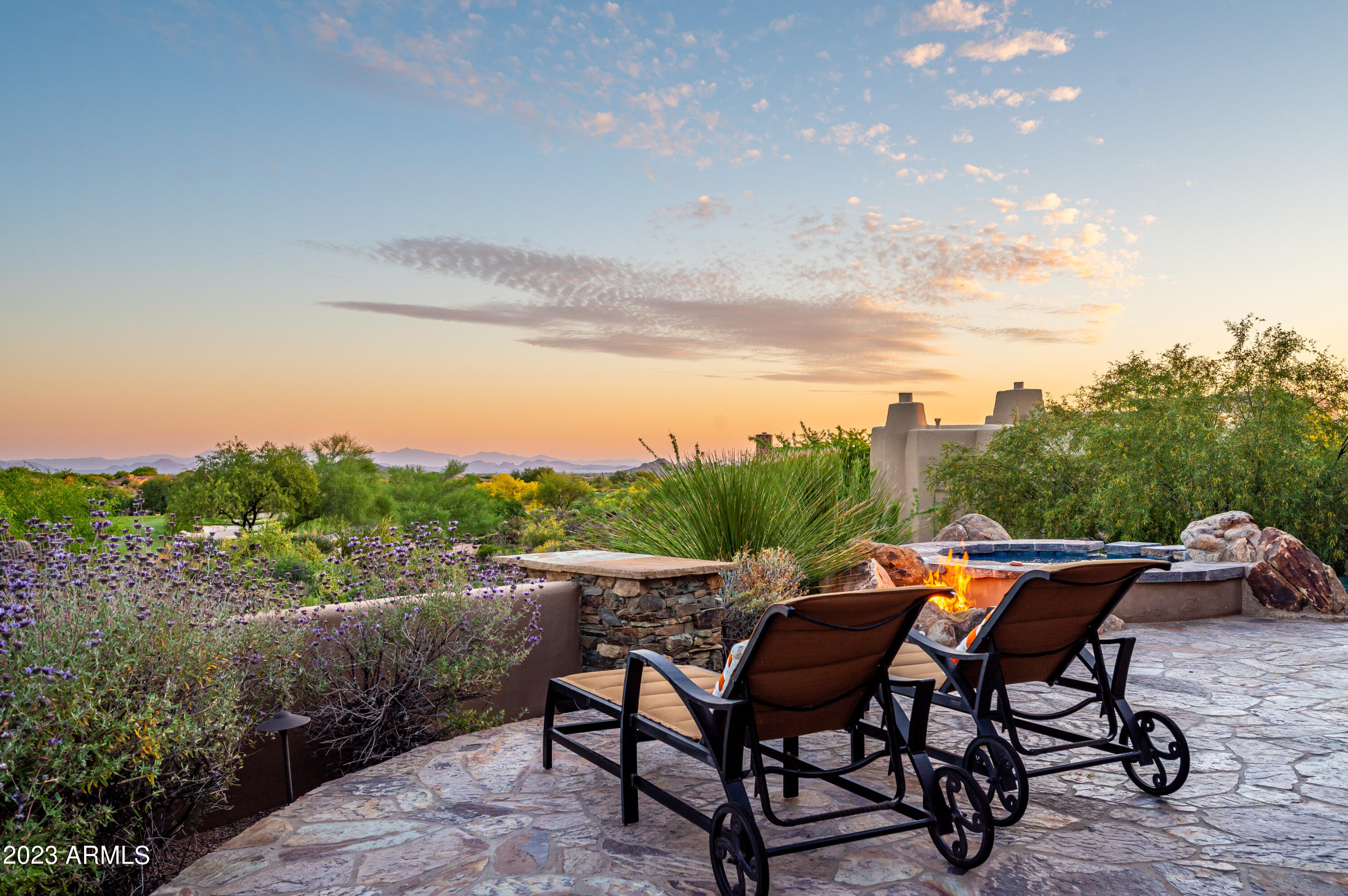 DESERT MOUNTAIN PHASE 1 UNIT 2 LOT 206-335 TR A - Residential