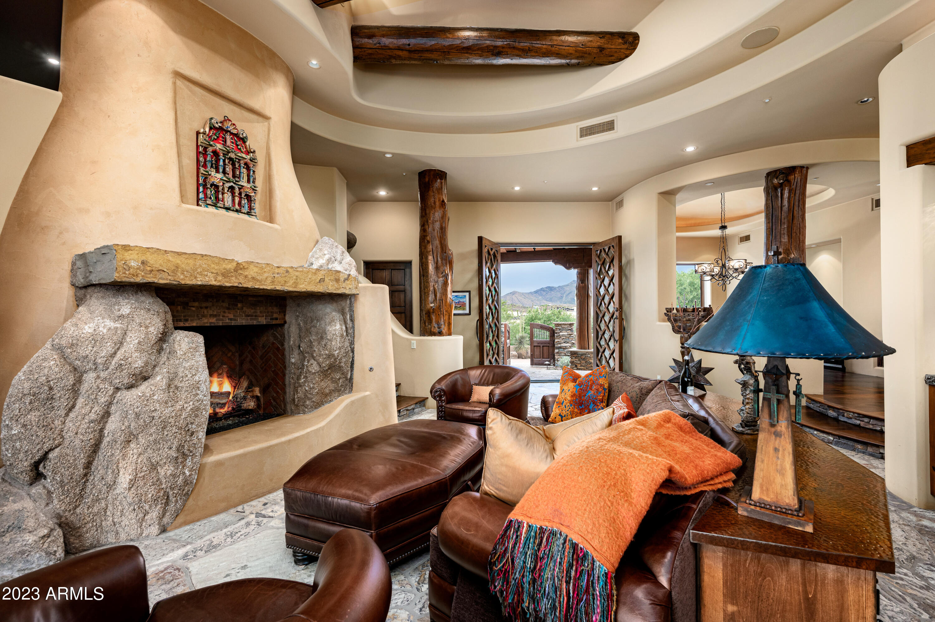 DESERT MOUNTAIN PHASE 1 UNIT 2 LOT 206-335 TR A - Residential