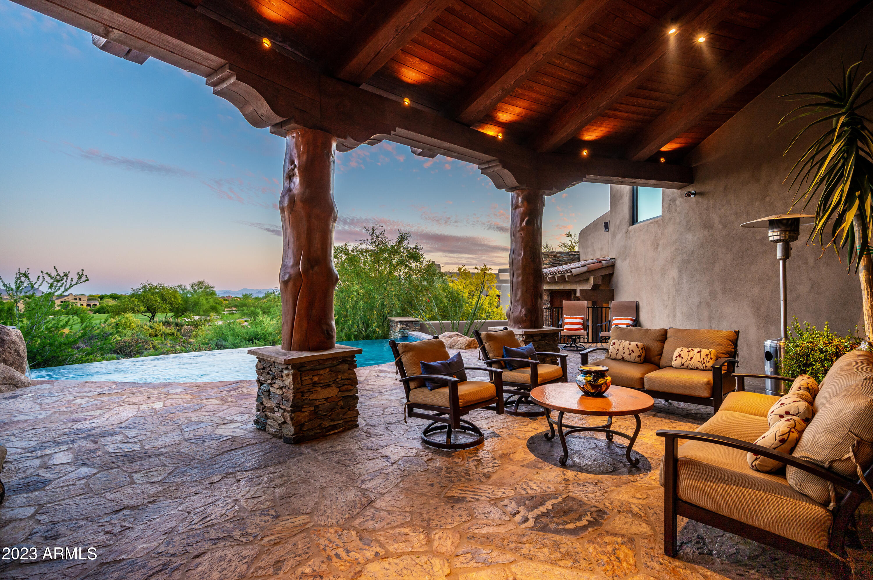 DESERT MOUNTAIN PHASE 1 UNIT 2 LOT 206-335 TR A - Residential