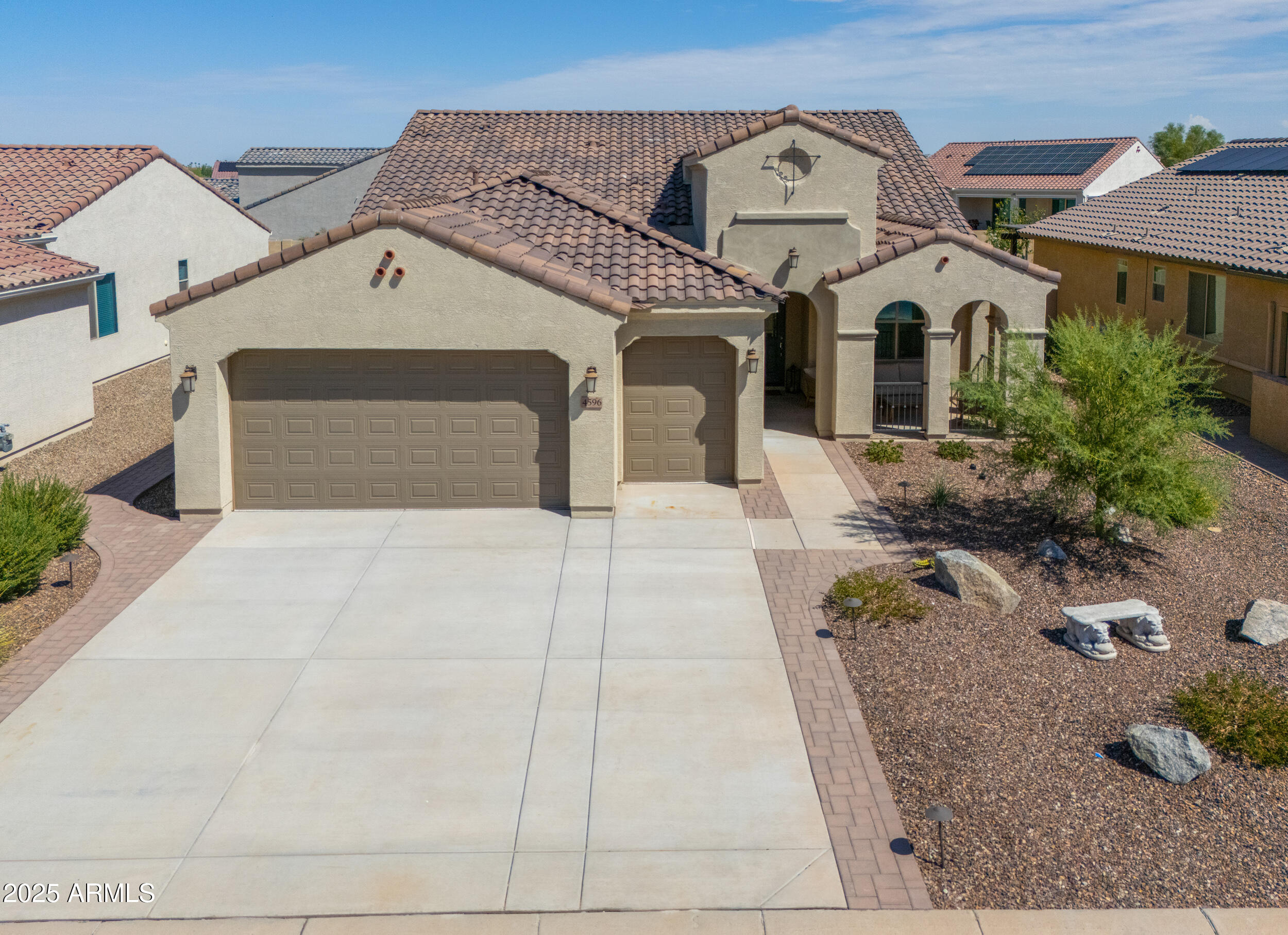 ROBSON RANCH - Residential