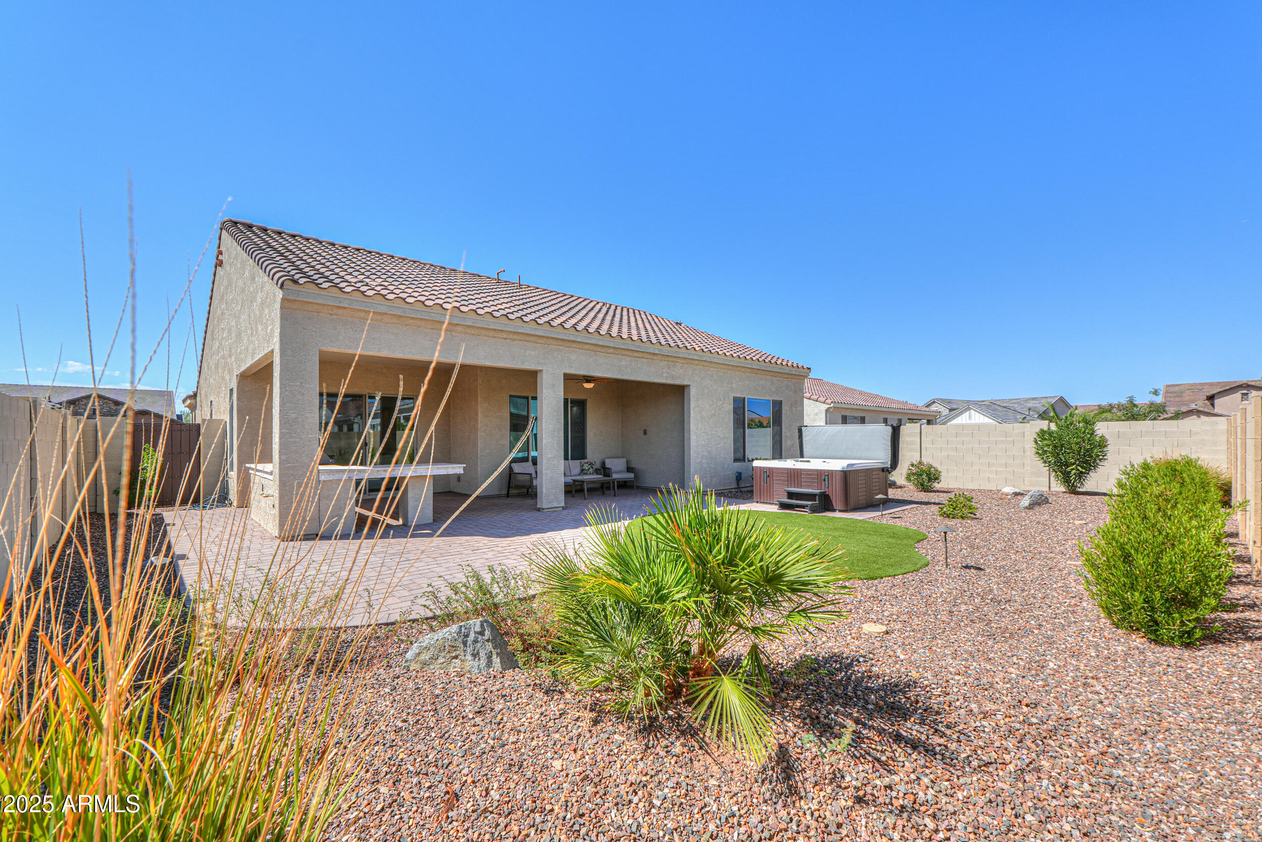 ROBSON RANCH - Residential
