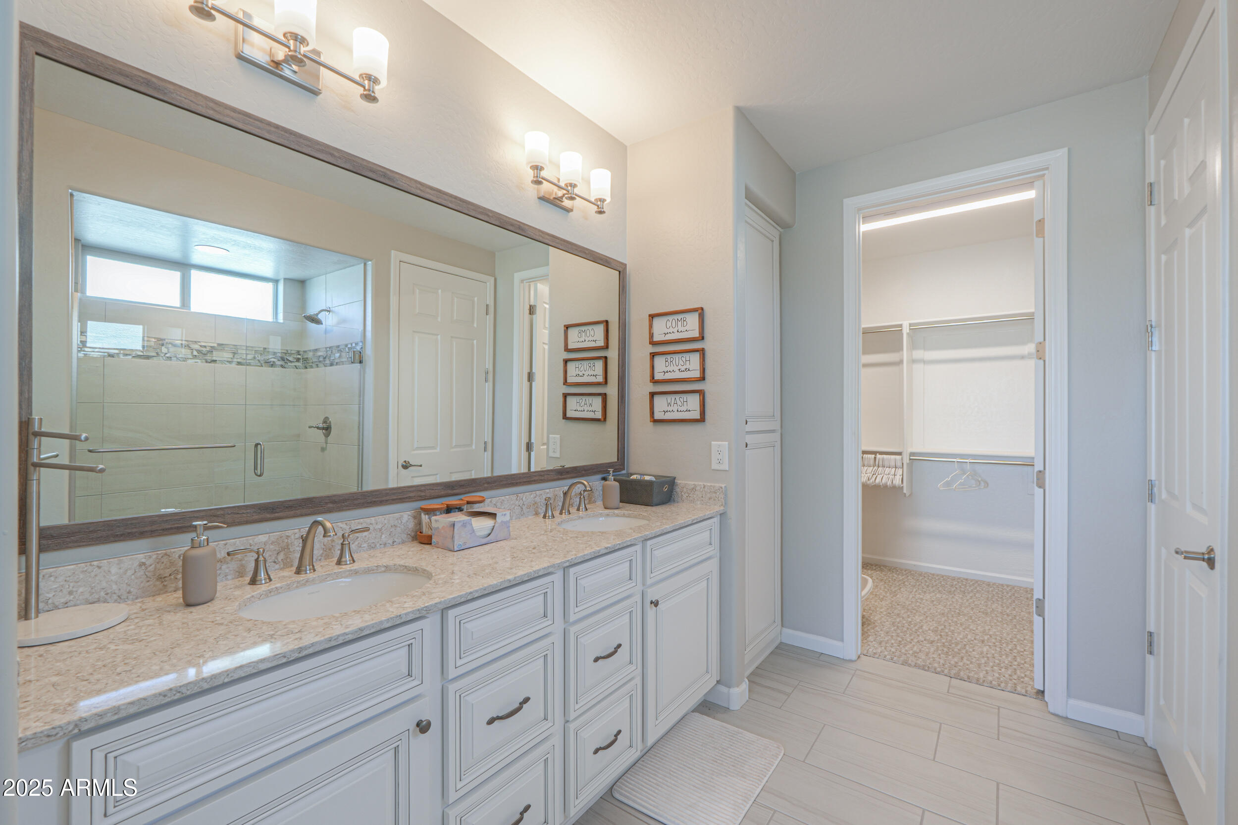 ROBSON RANCH - Residential