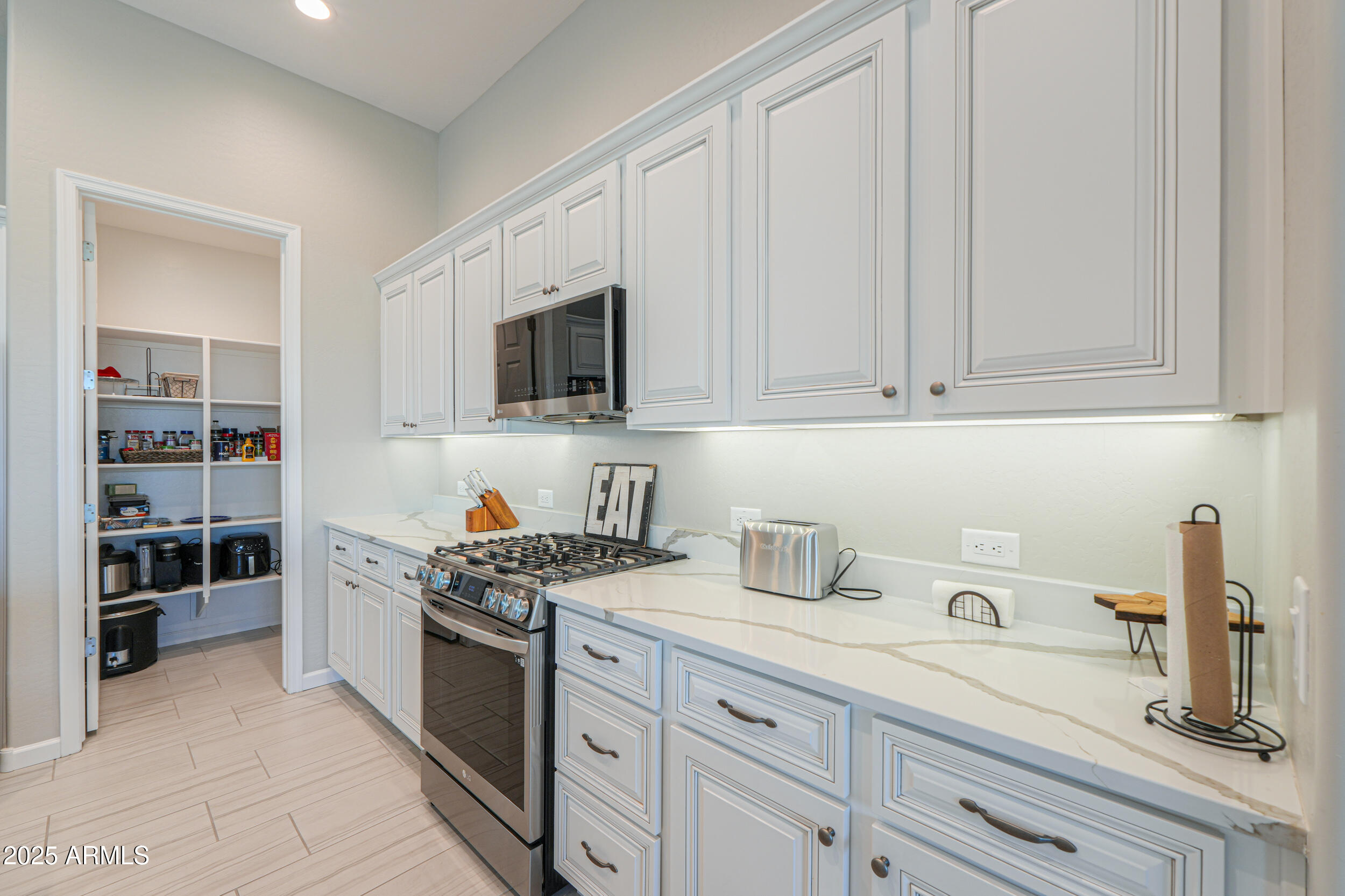 ROBSON RANCH - Residential