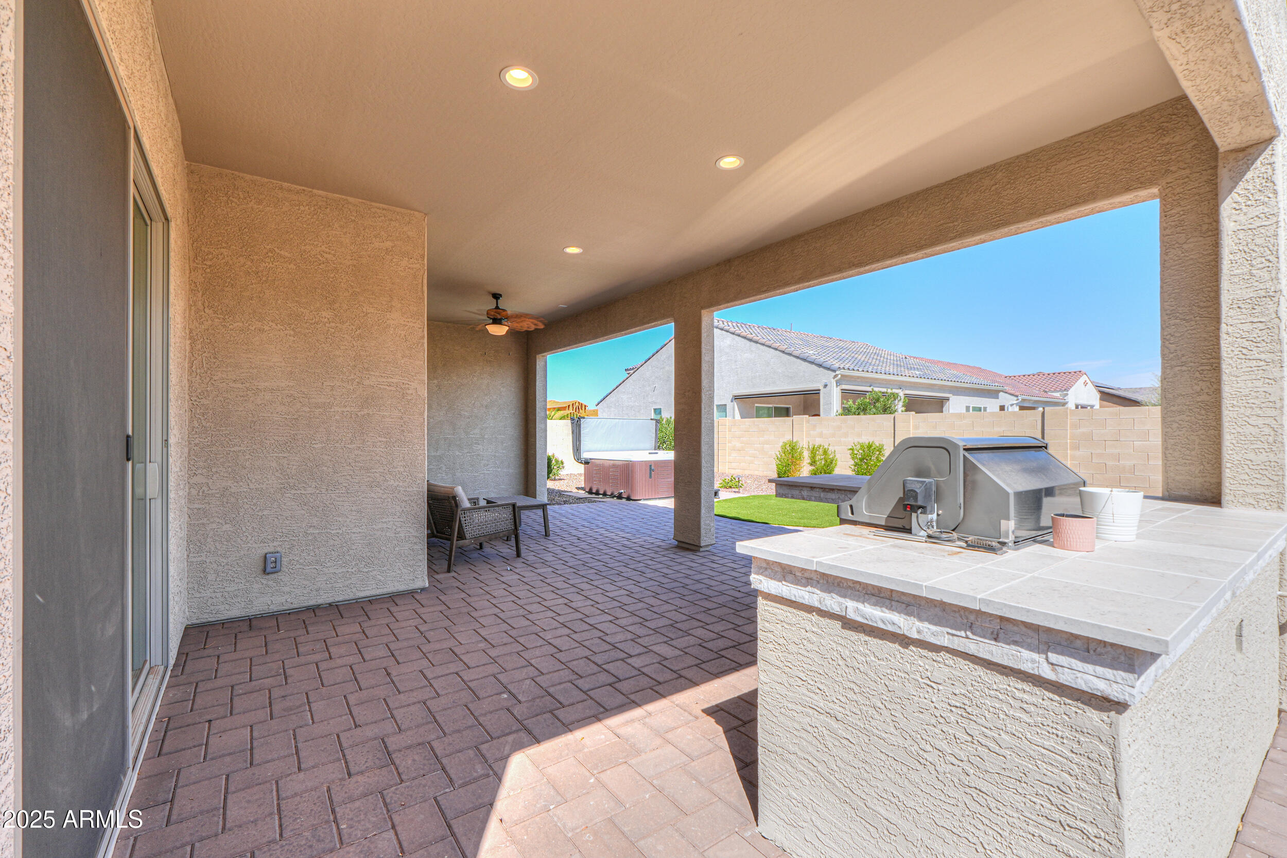 ROBSON RANCH - Residential