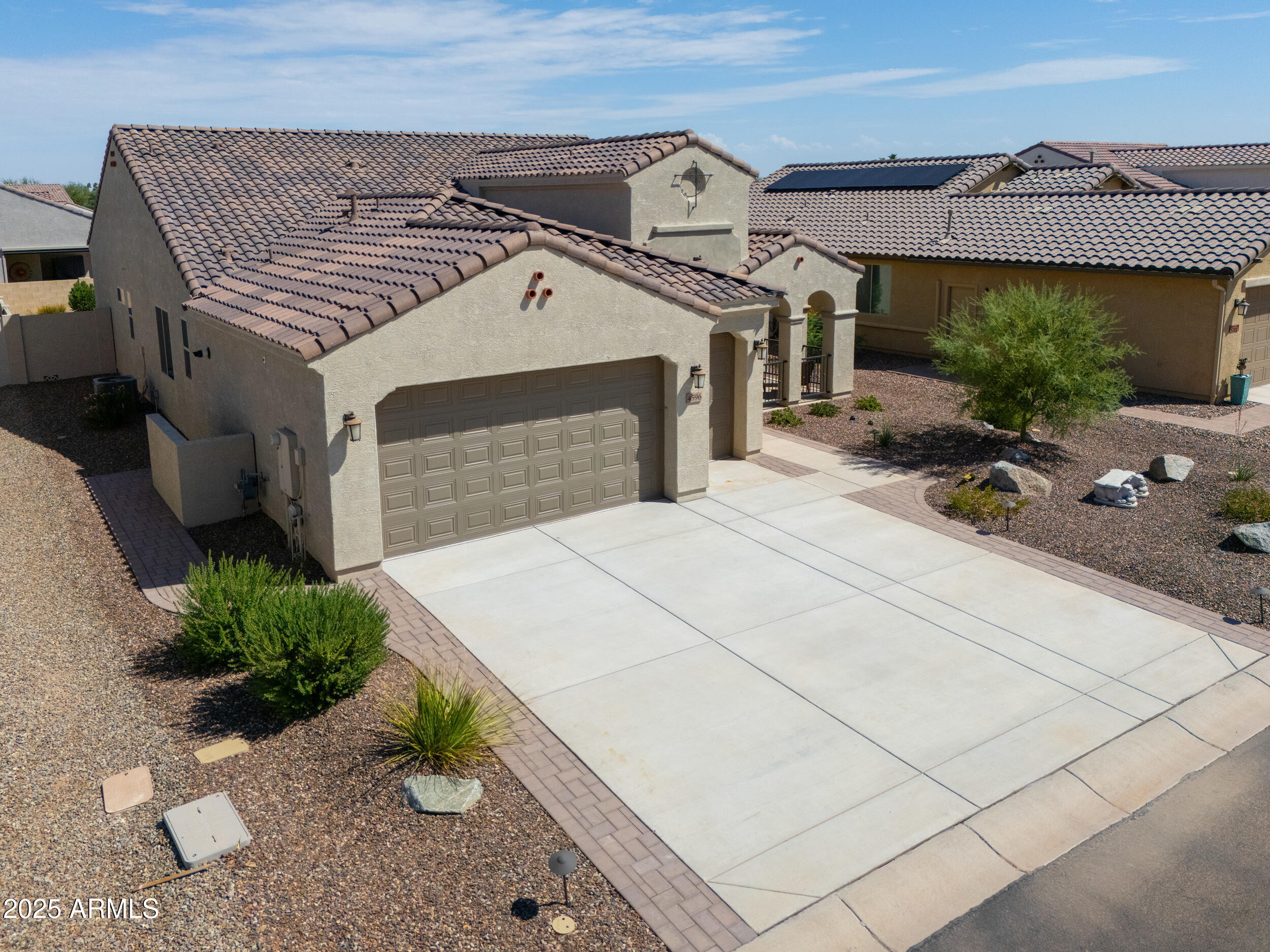 ROBSON RANCH - Residential