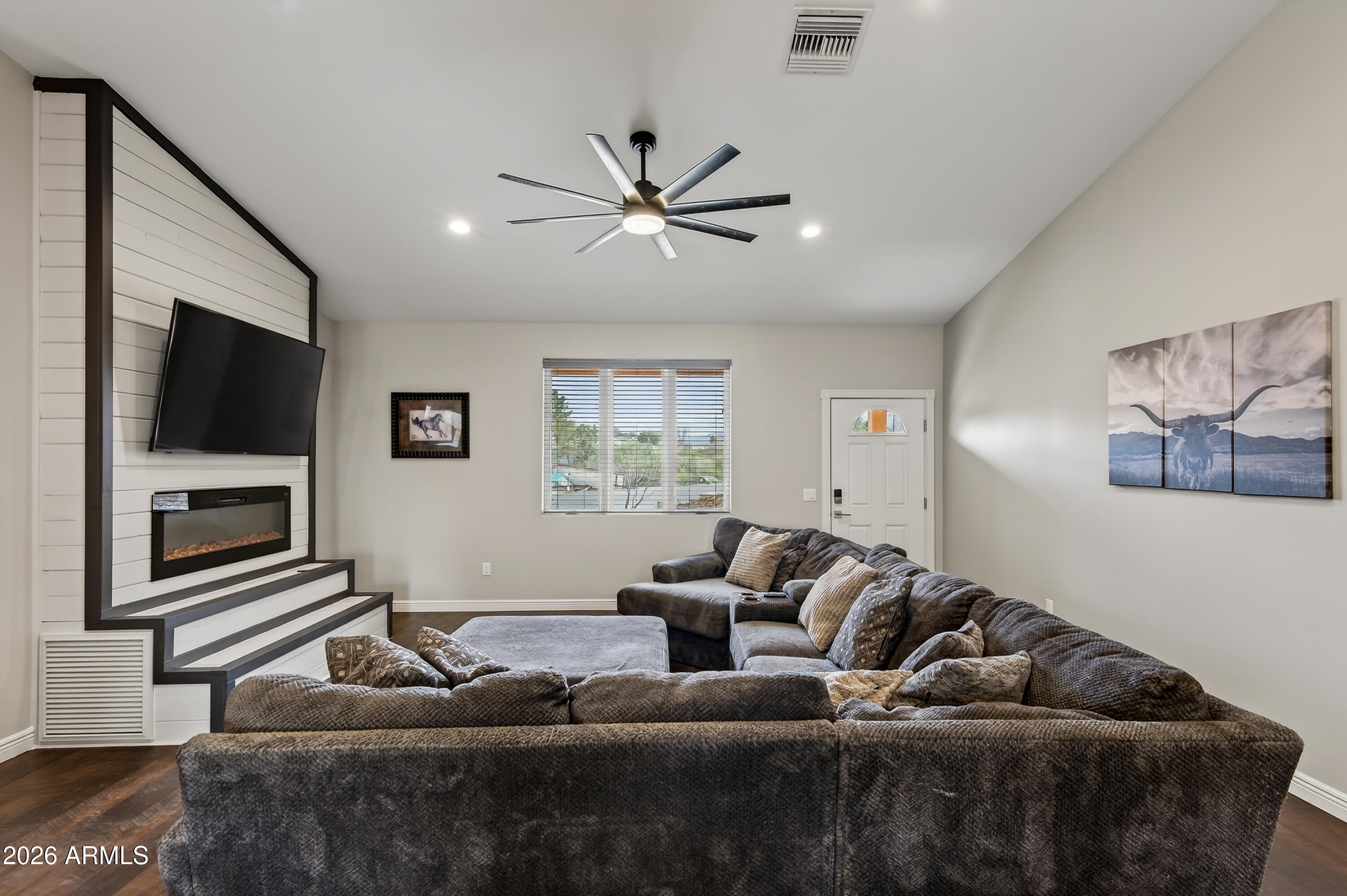 VERDE VILLAGE UNIT 6 - Residential
