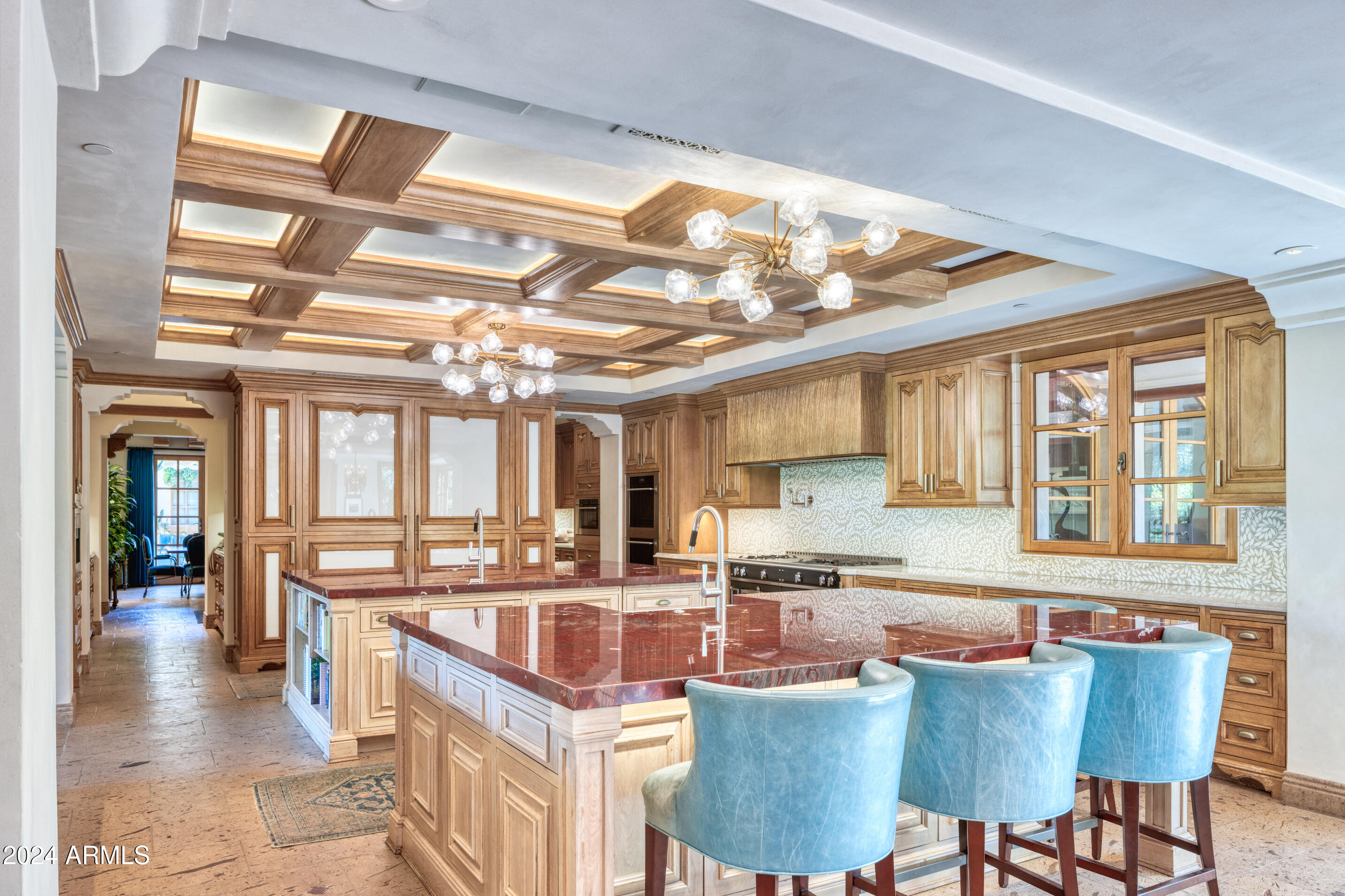 TILYOU RANCHITO LOT 7-14 - Residential