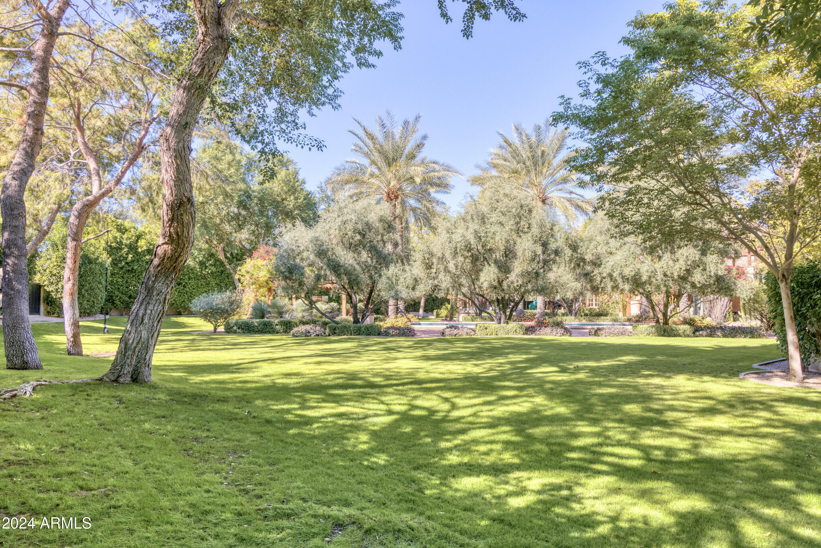 TILYOU RANCHITO LOT 7-14 - Residential