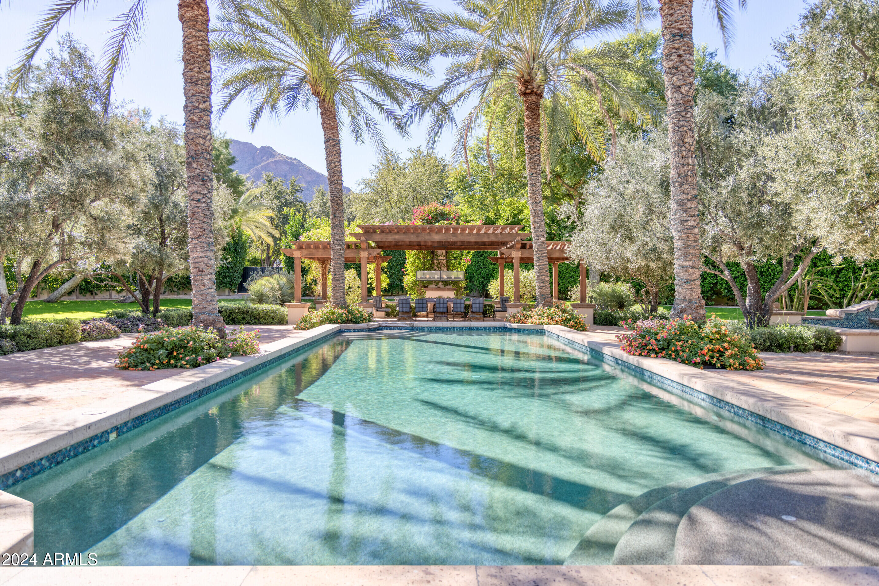 TILYOU RANCHITO LOT 7-14 - Residential