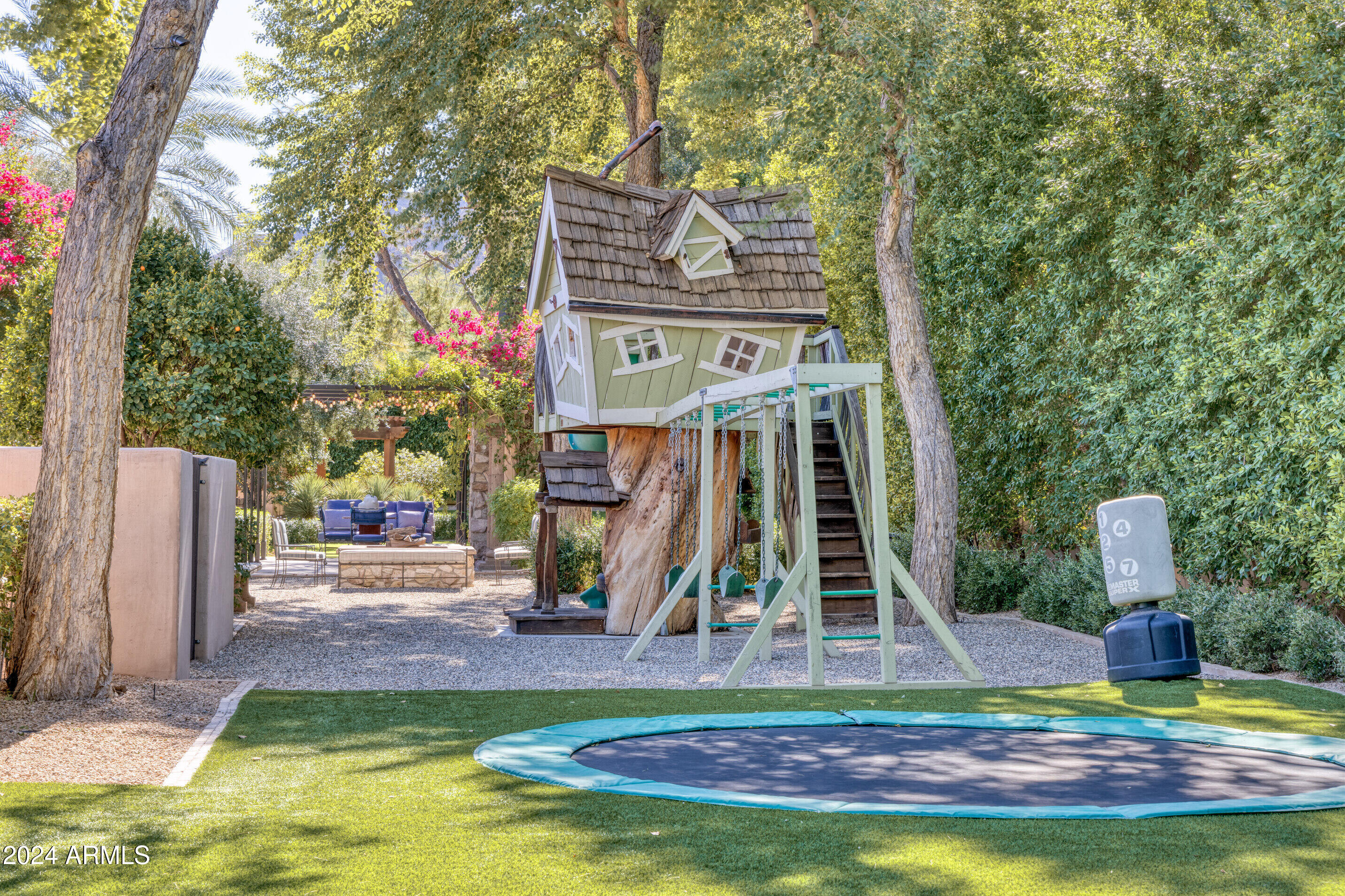 TILYOU RANCHITO LOT 7-14 - Residential