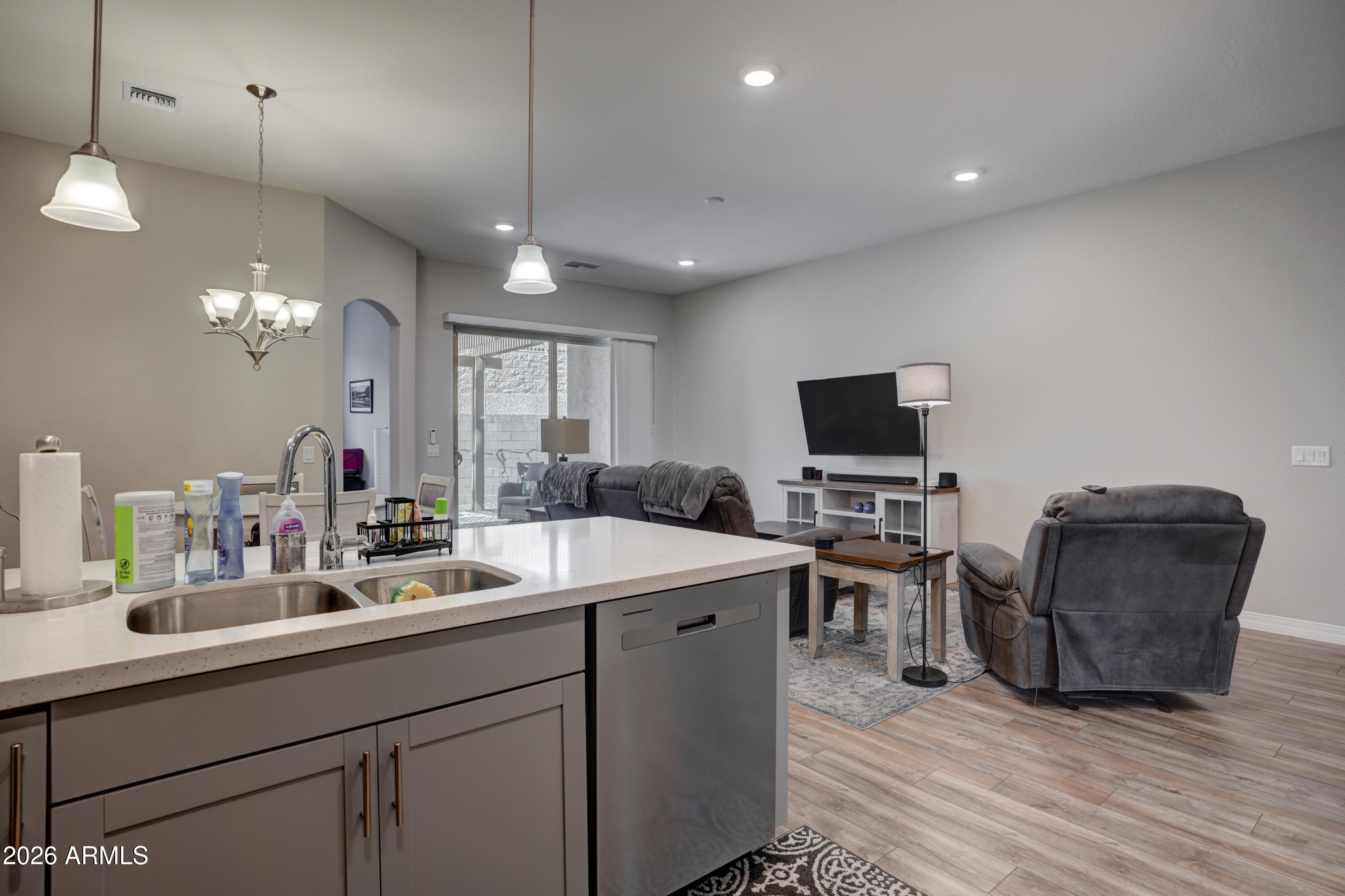 GRANVILLE 16 - Residential