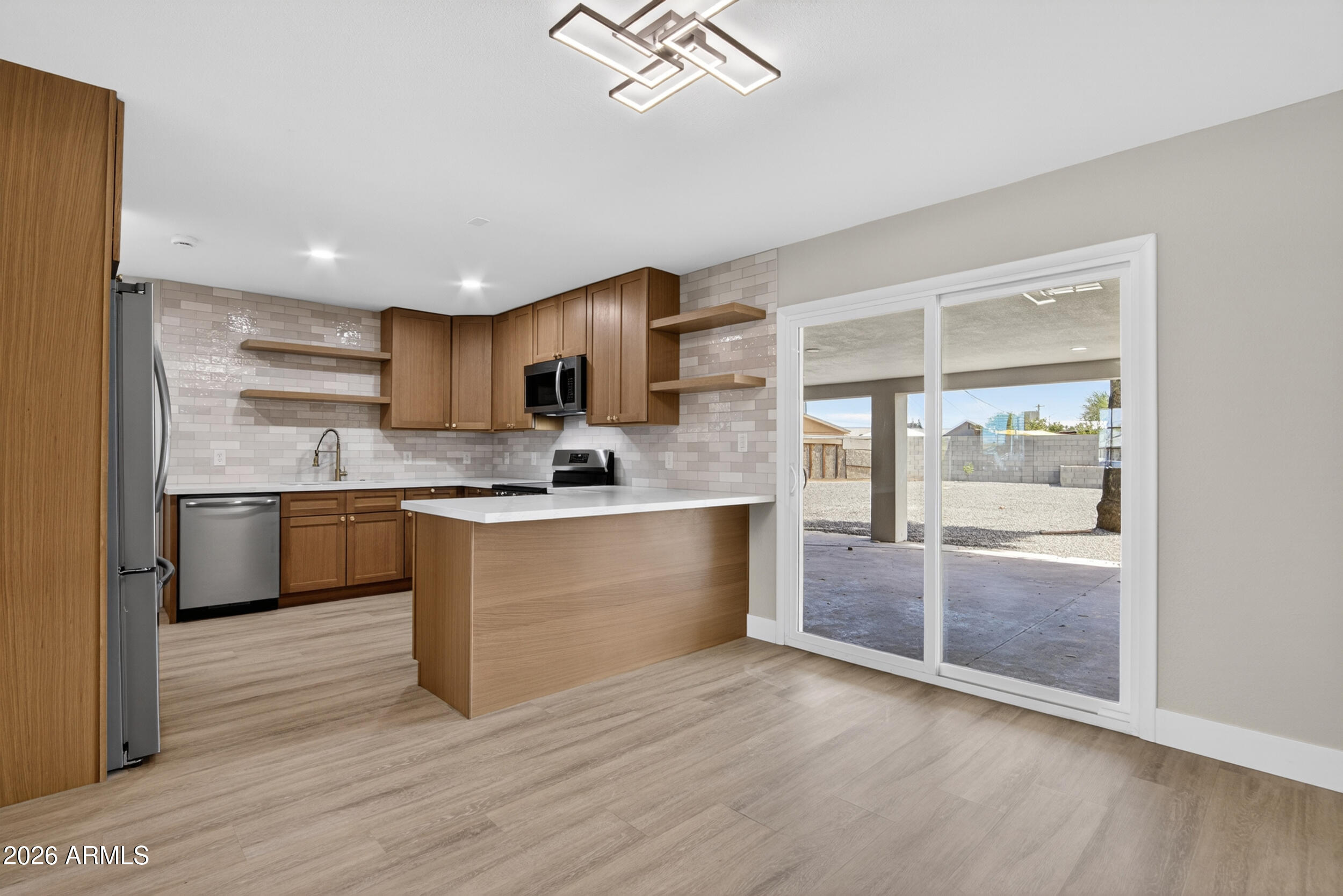 MELODY MESA - Residential