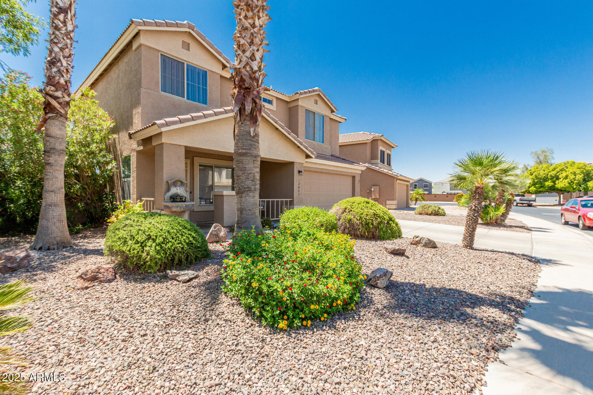 DAVE BROWN AT DYSART AND THUNDERBIRD - Residential