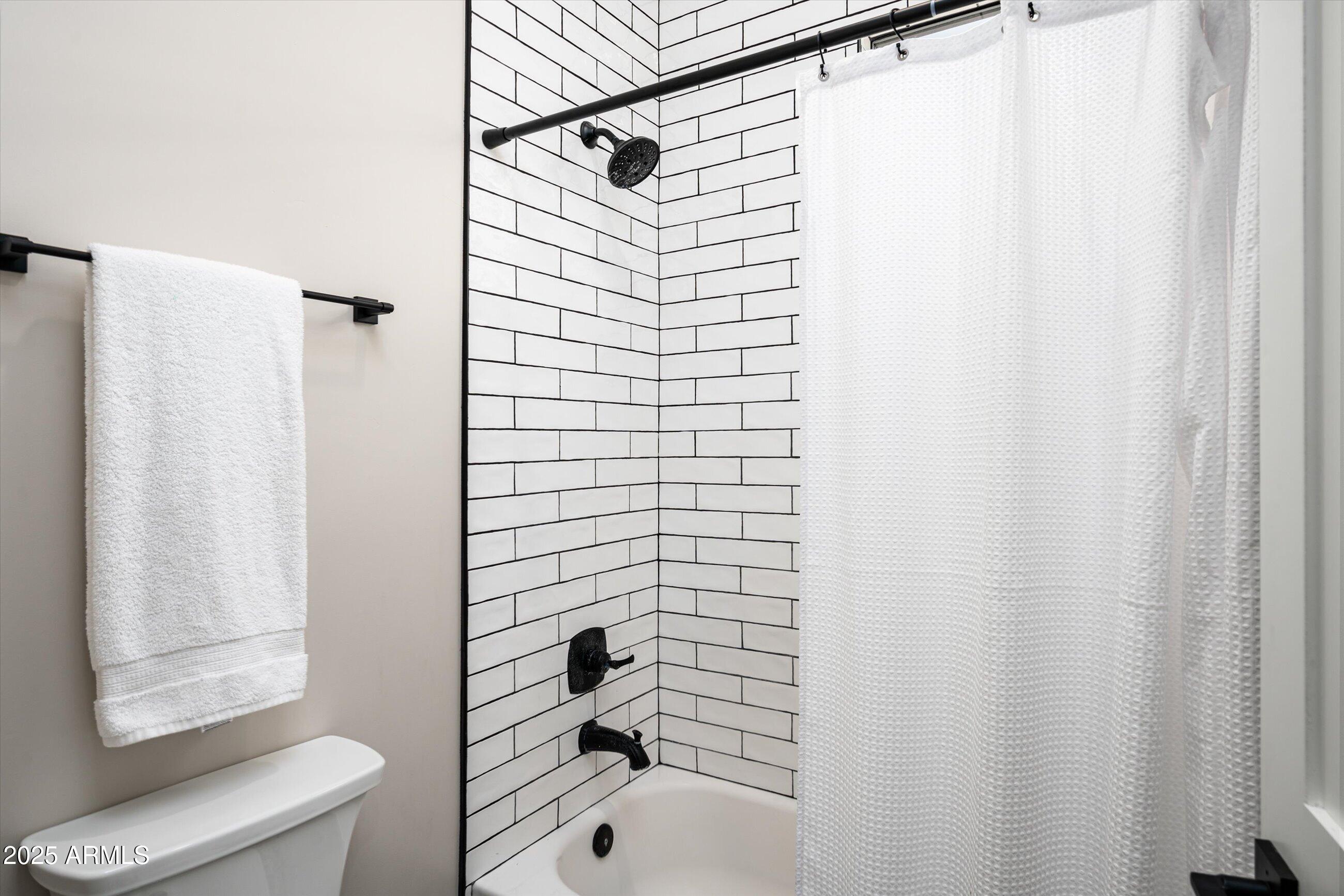 DESERT MOUNTAIN PHASE 2 UNIT 5 PT 2 102-184 A-C - Residential