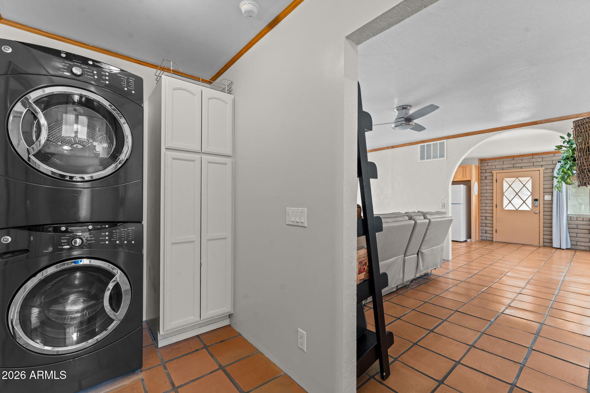 VISTA DEL RIO HEIGHTS - Residential