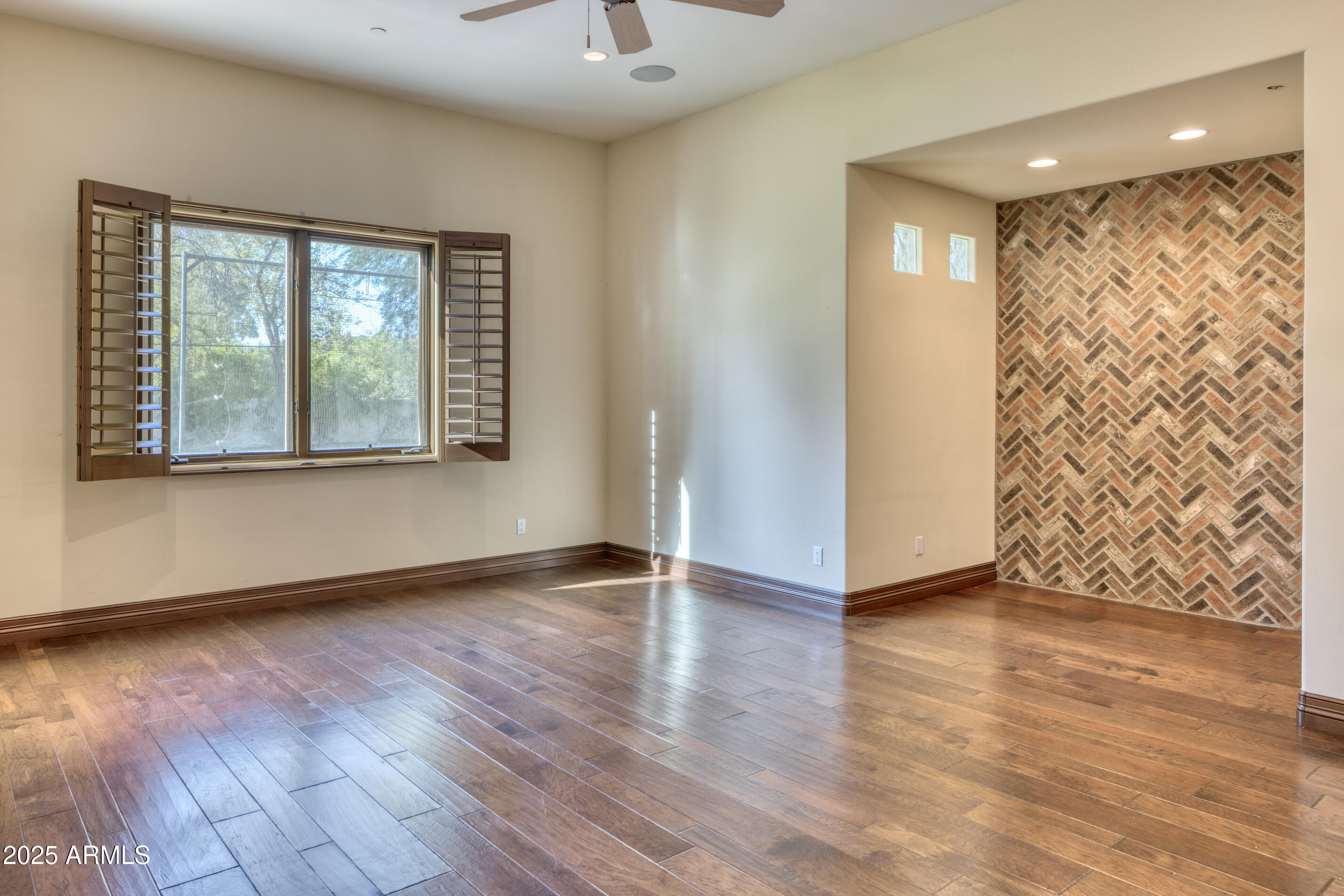 Sectional Property - Residential