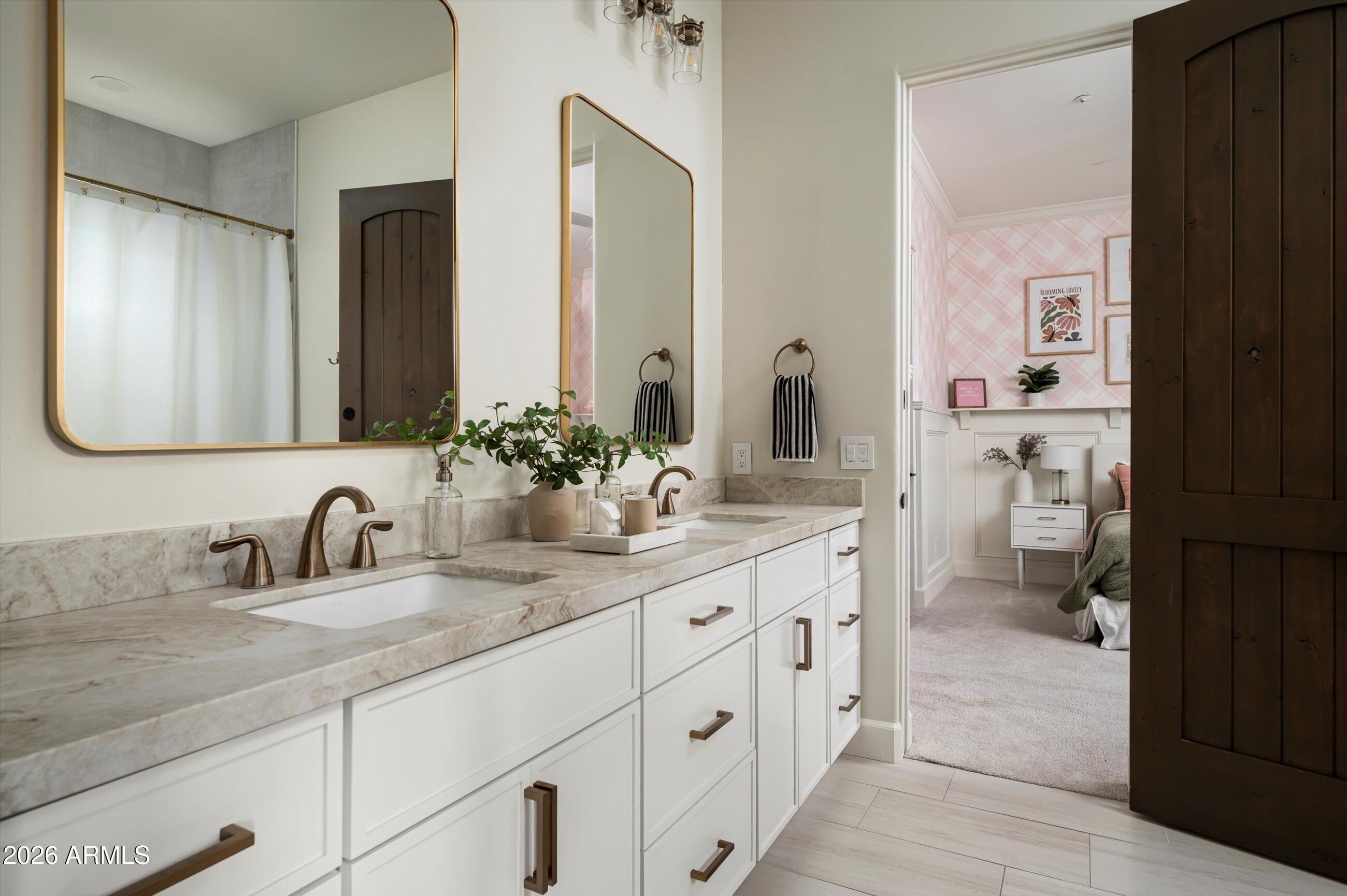 LONE MOUNTAIN ESTATES REPLAT - Residential