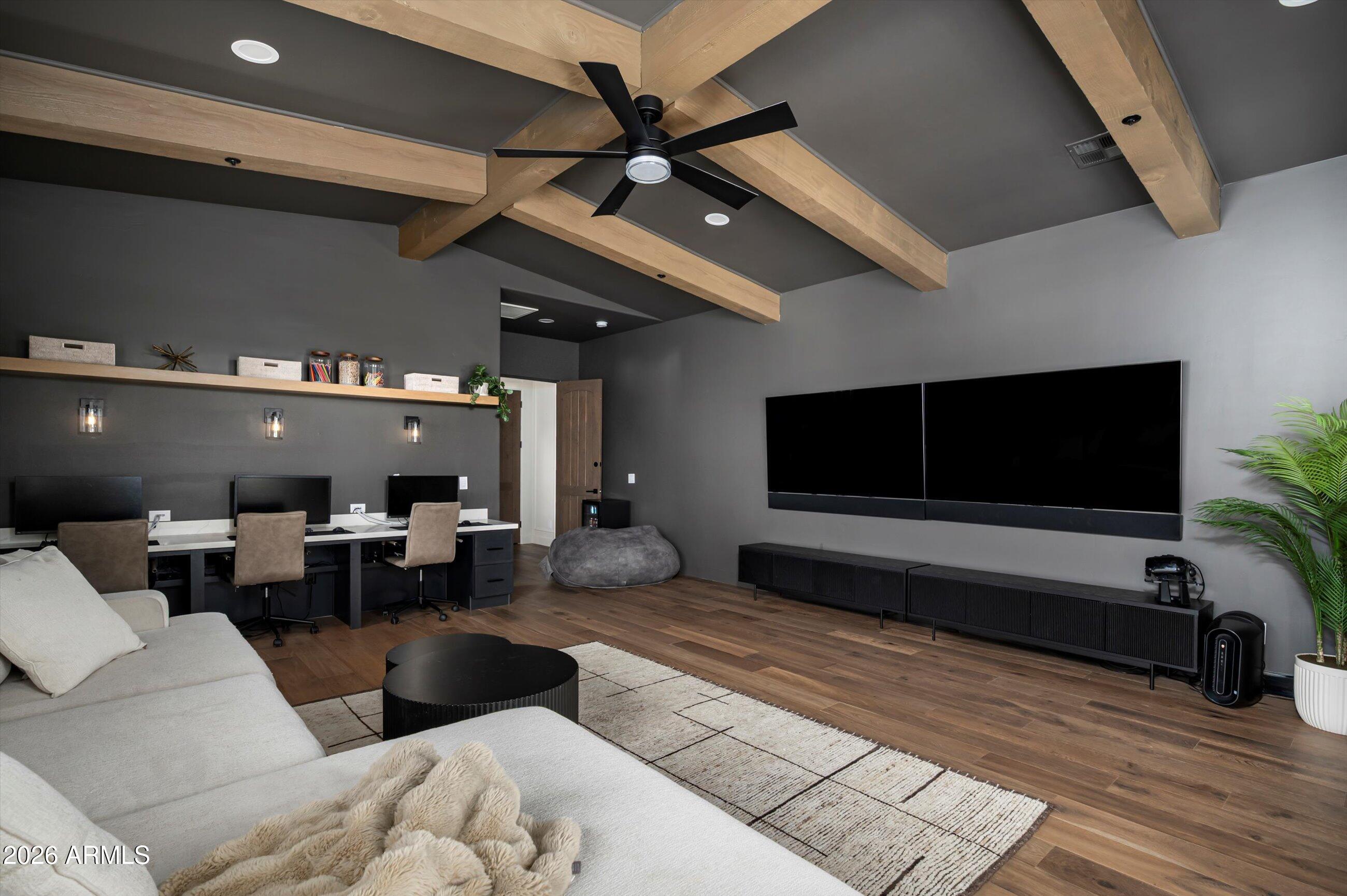 LONE MOUNTAIN ESTATES REPLAT - Residential
