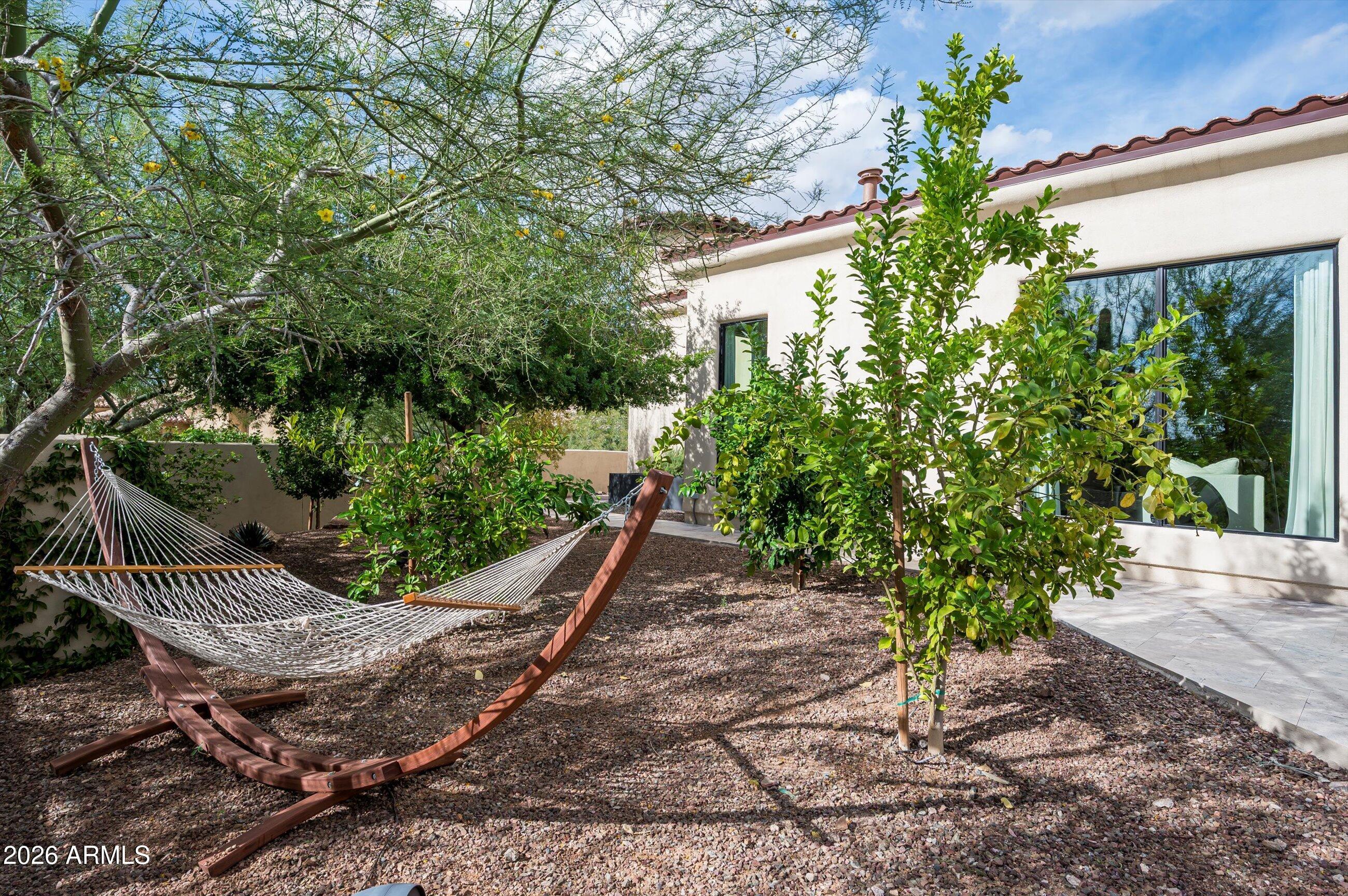 LONE MOUNTAIN ESTATES REPLAT - Residential