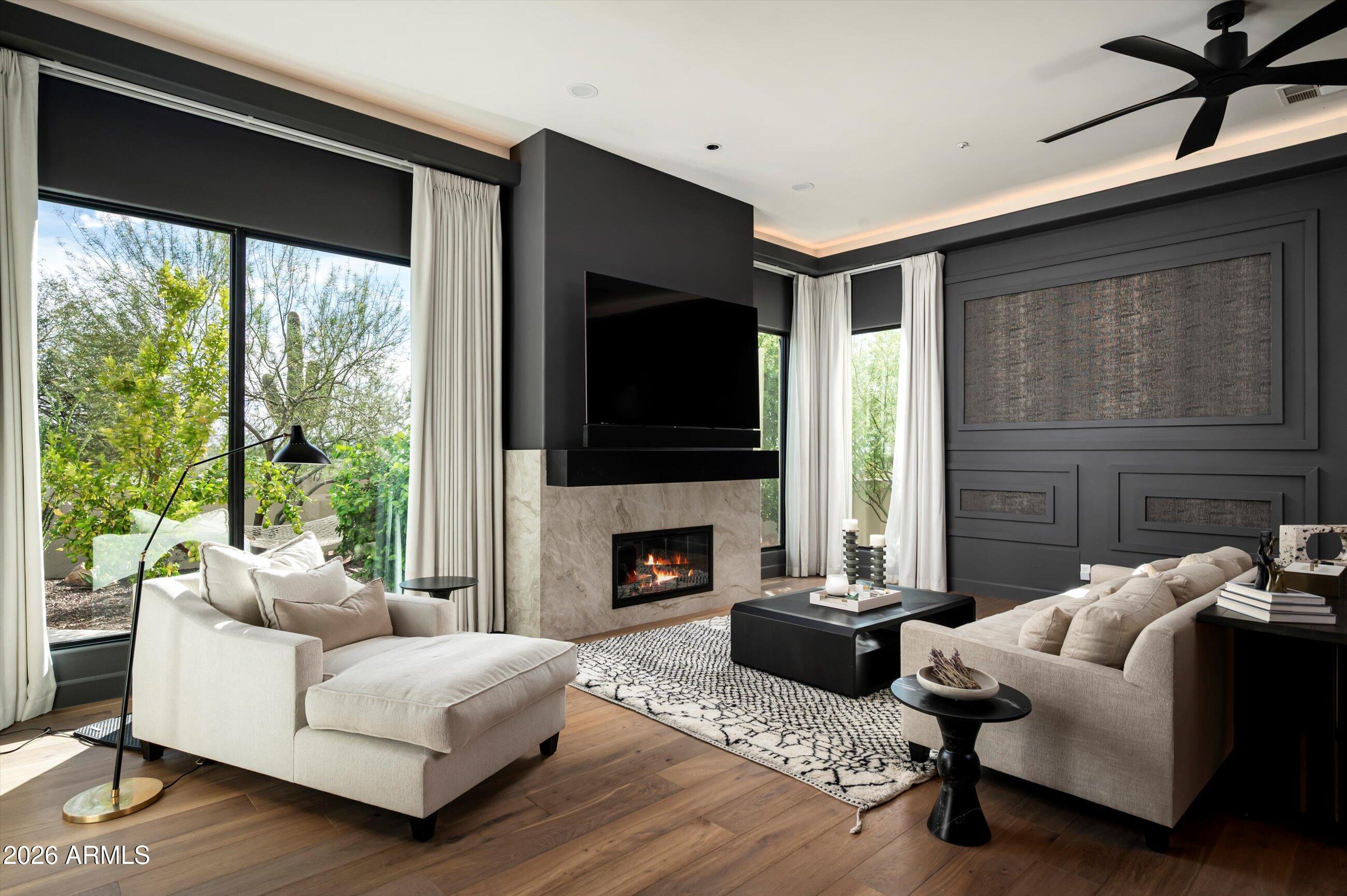 LONE MOUNTAIN ESTATES REPLAT - Residential