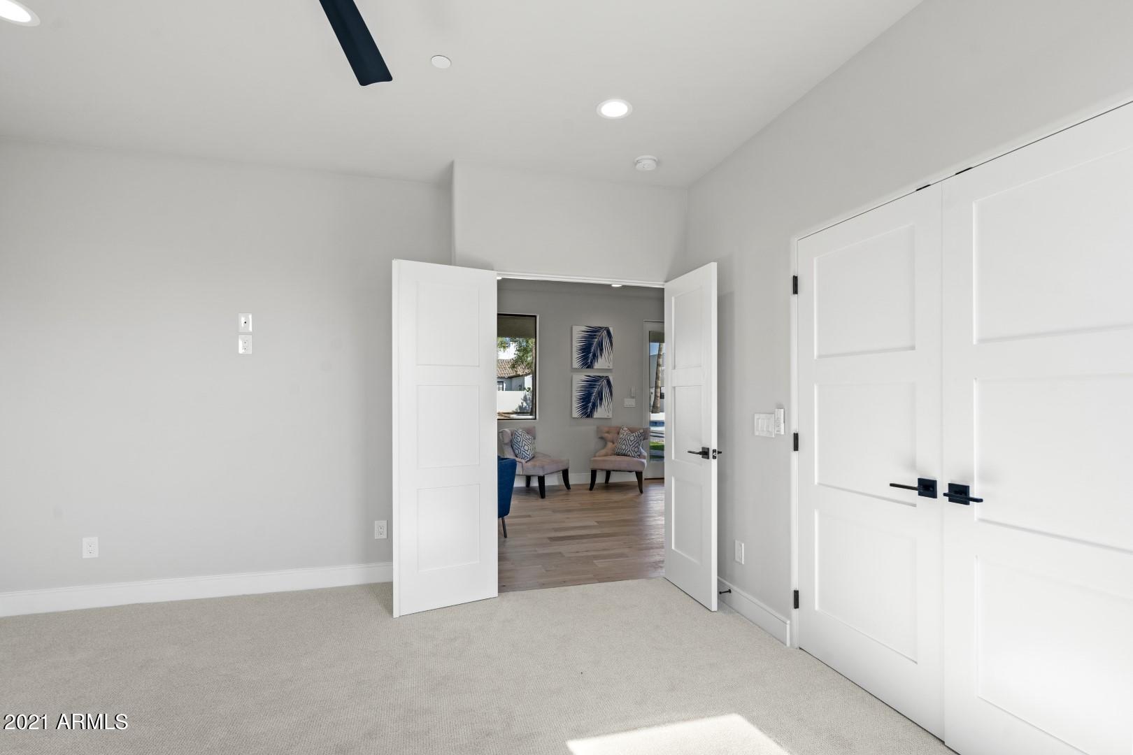 E2 E2 W2 N2 S2 SW4 NW4 SEC 20 - Residential