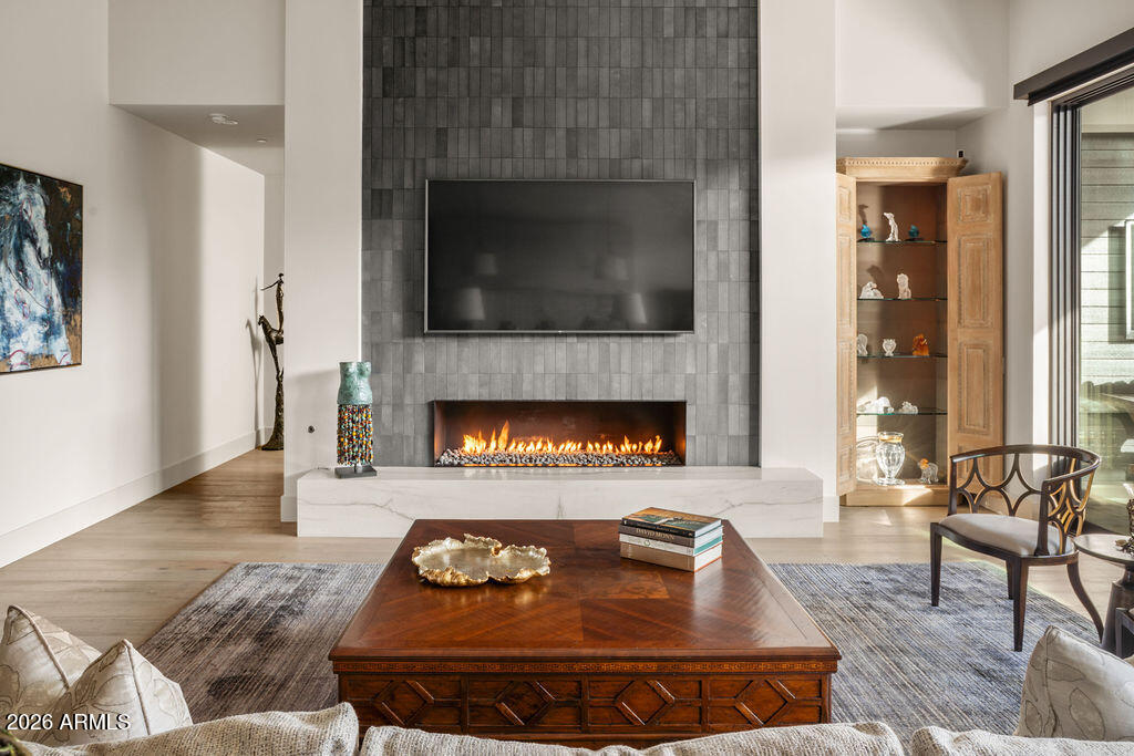 RITZ-CARLTON PARCEL B - Residential