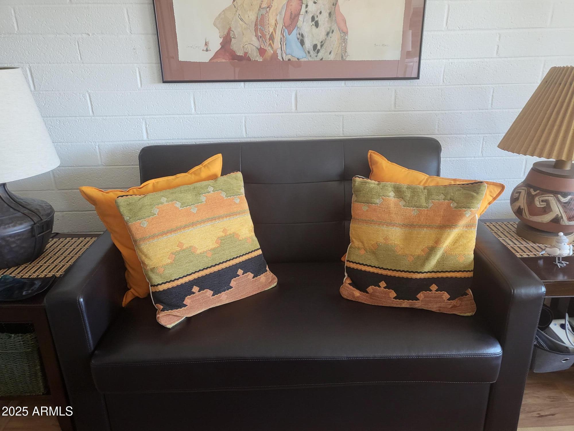 SCOTTSDALE EAST HOMES - Residential