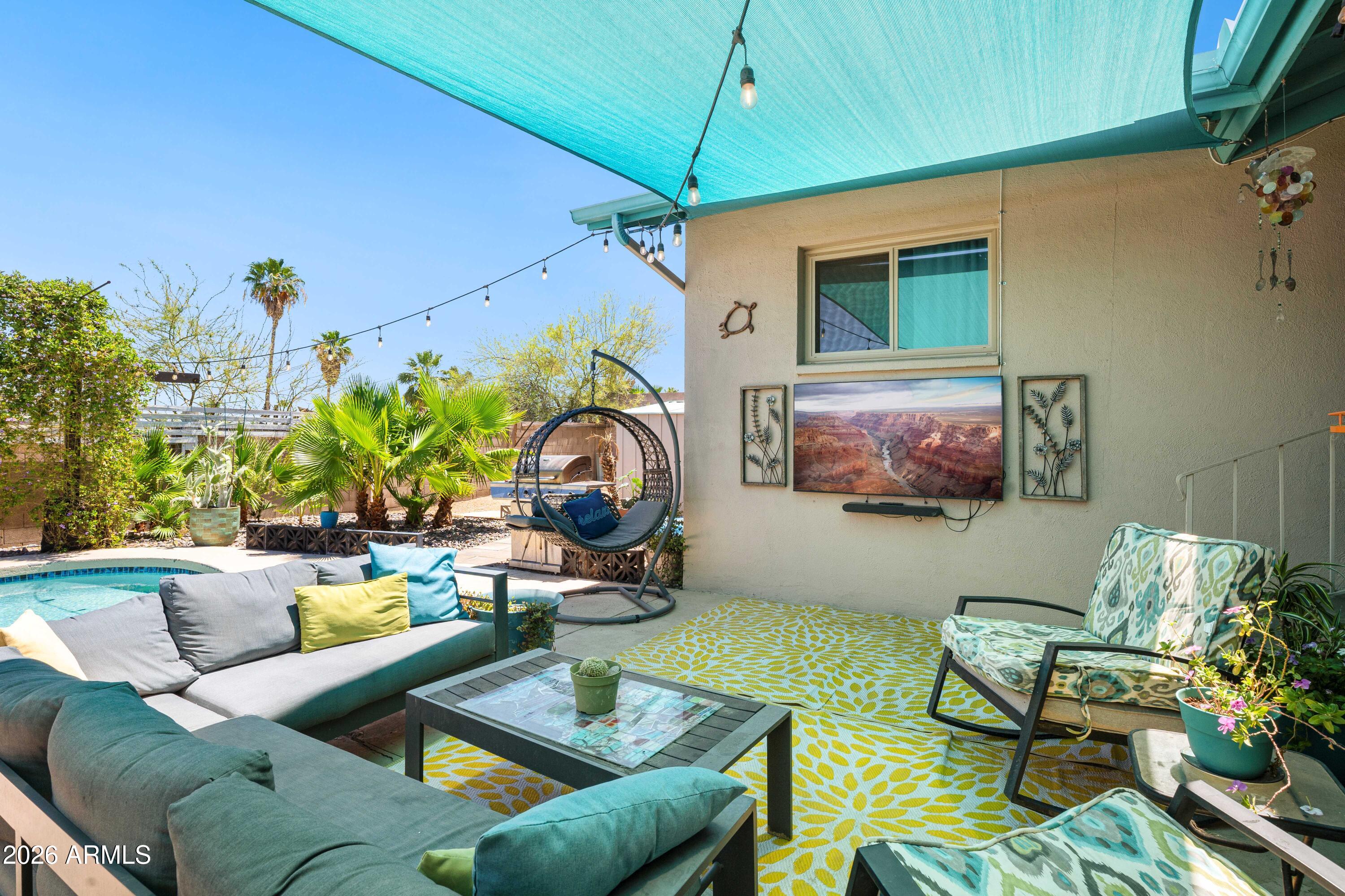 PARADISE VISTA - Residential