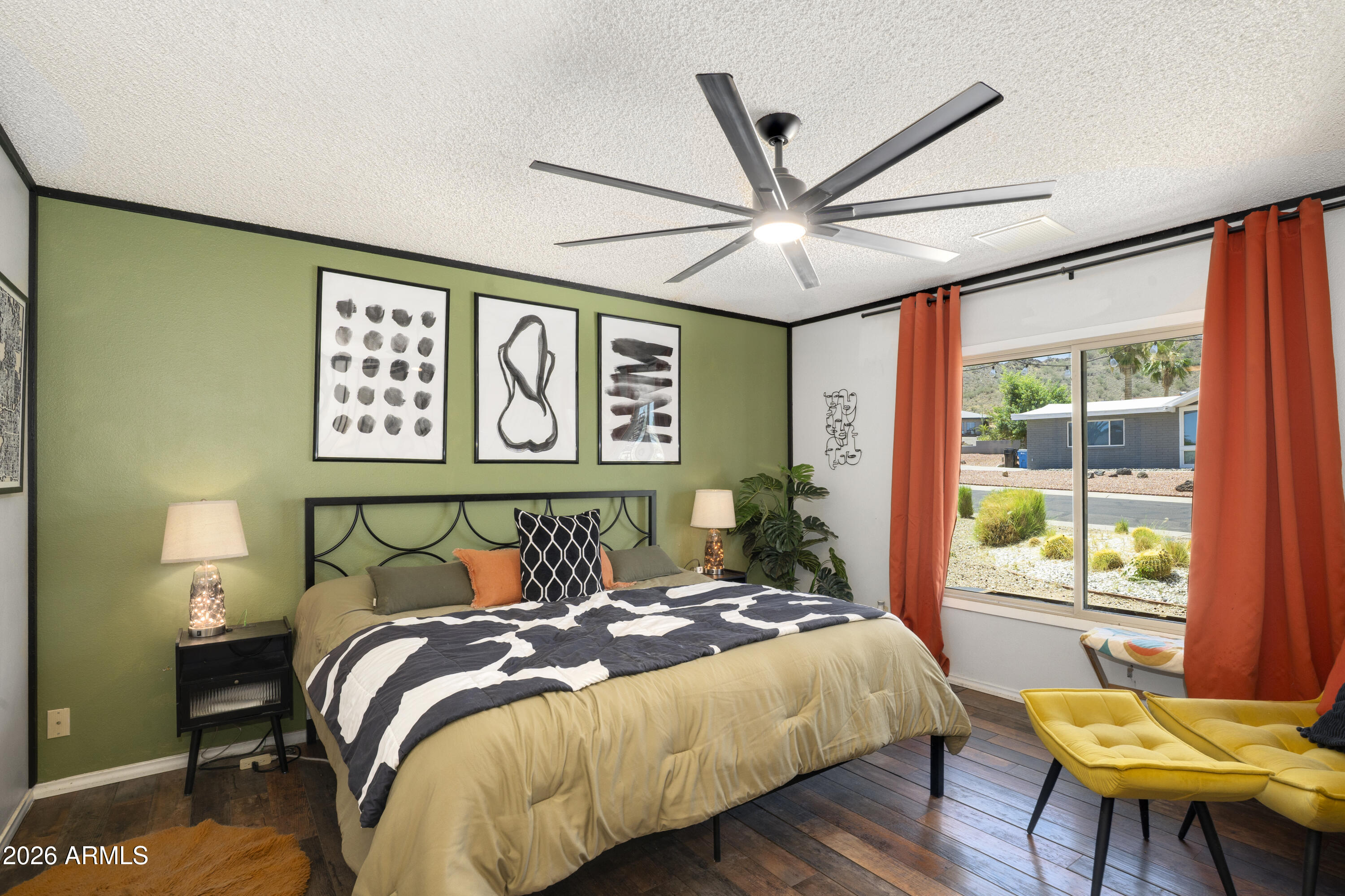 PARADISE VISTA - Residential