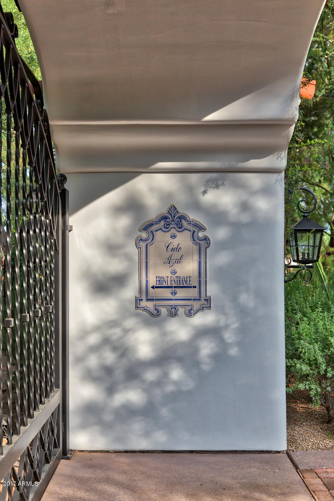 Tilliyou Ranchitos - Residential