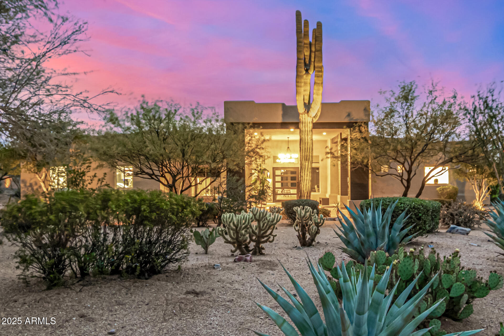 PINNACLE PEAK VISTAS 3 LOT 1-210 TR A-B - Residential