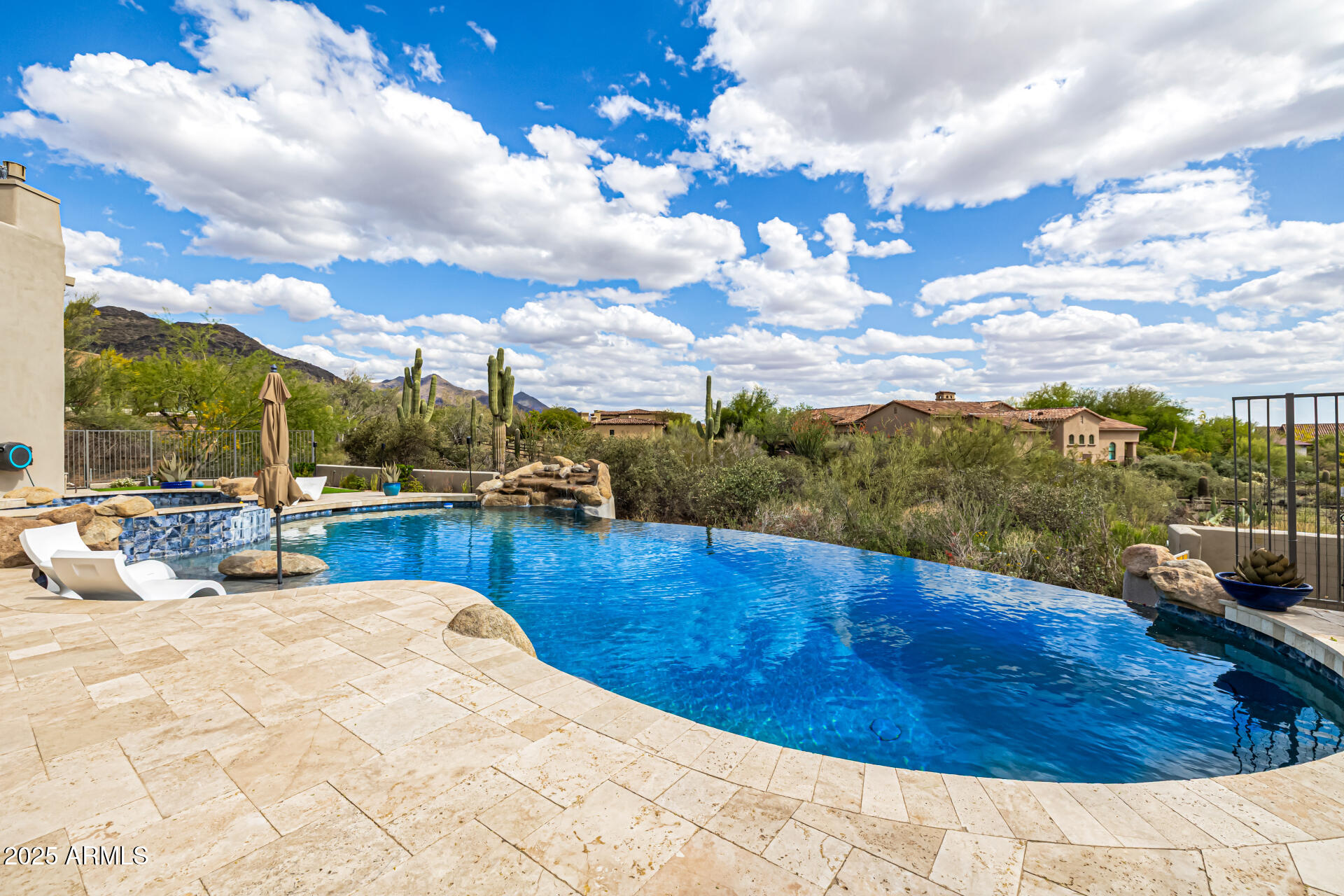 PINNACLE PEAK VISTAS 3 LOT 1-210 TR A-B - Residential