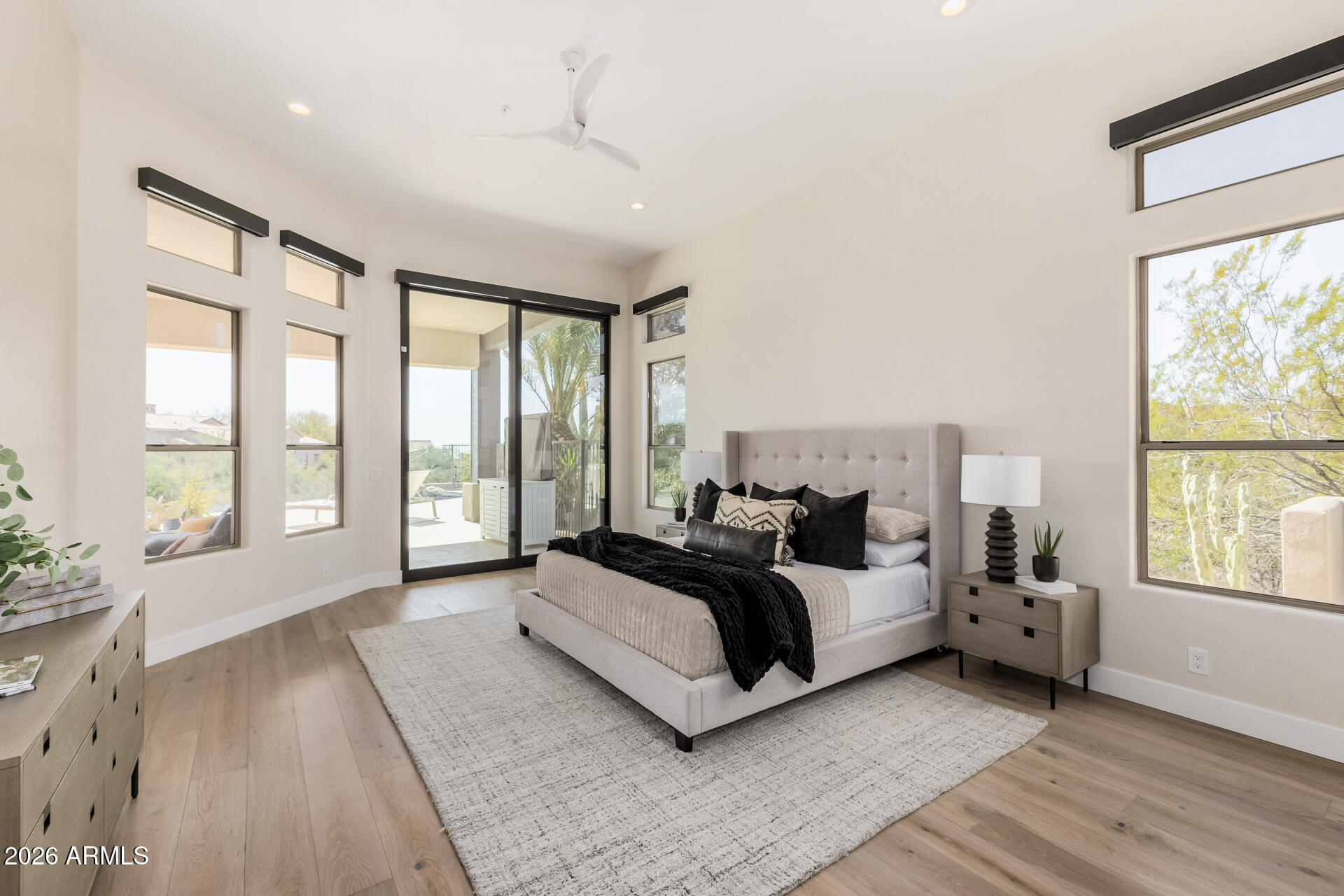 PINNACLE PEAK VISTAS 3 LOT 1-210 TR A-B - Residential