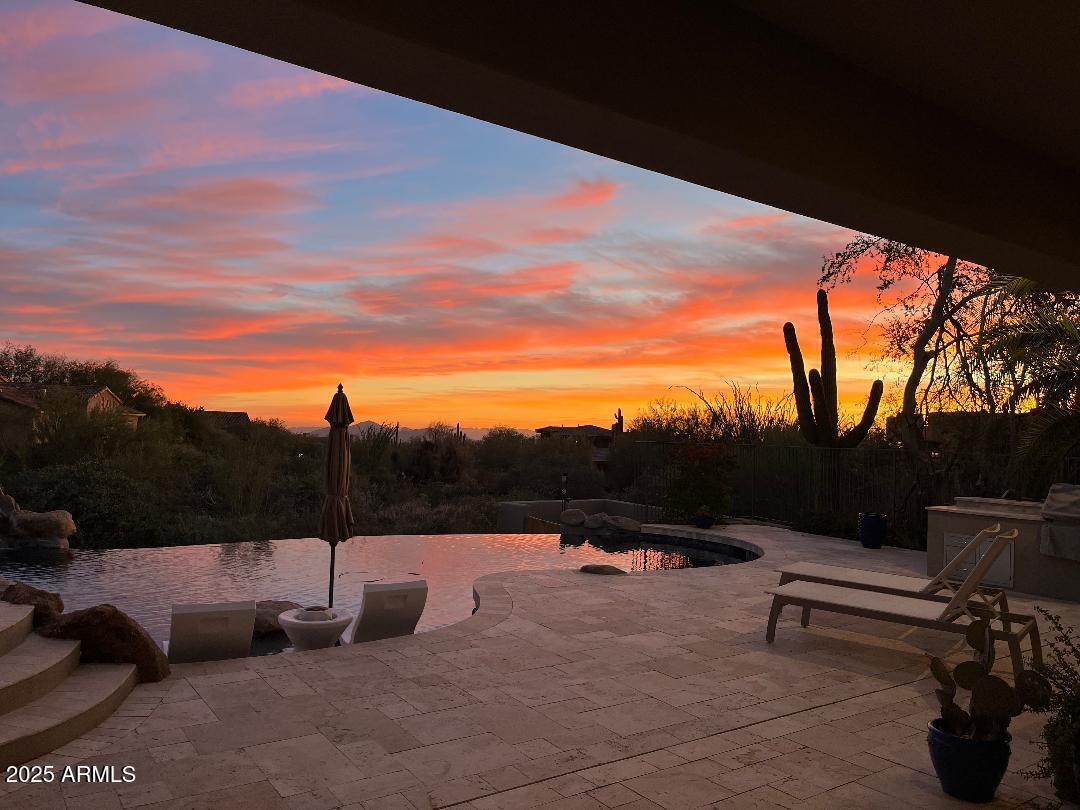 PINNACLE PEAK VISTAS 3 LOT 1-210 TR A-B - Residential