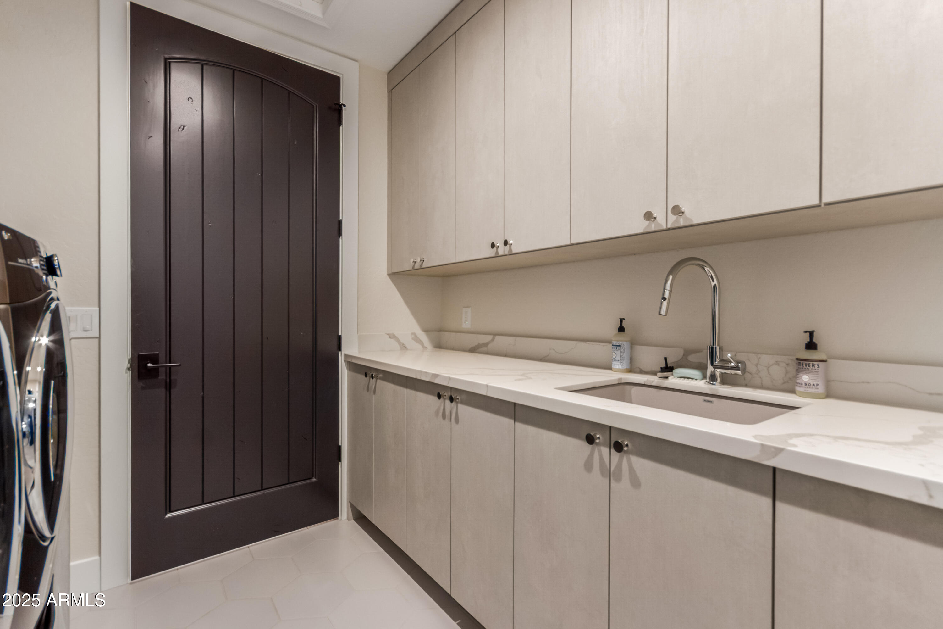 PINNACLE PEAK VISTAS 3 LOT 1-210 TR A-B - Residential
