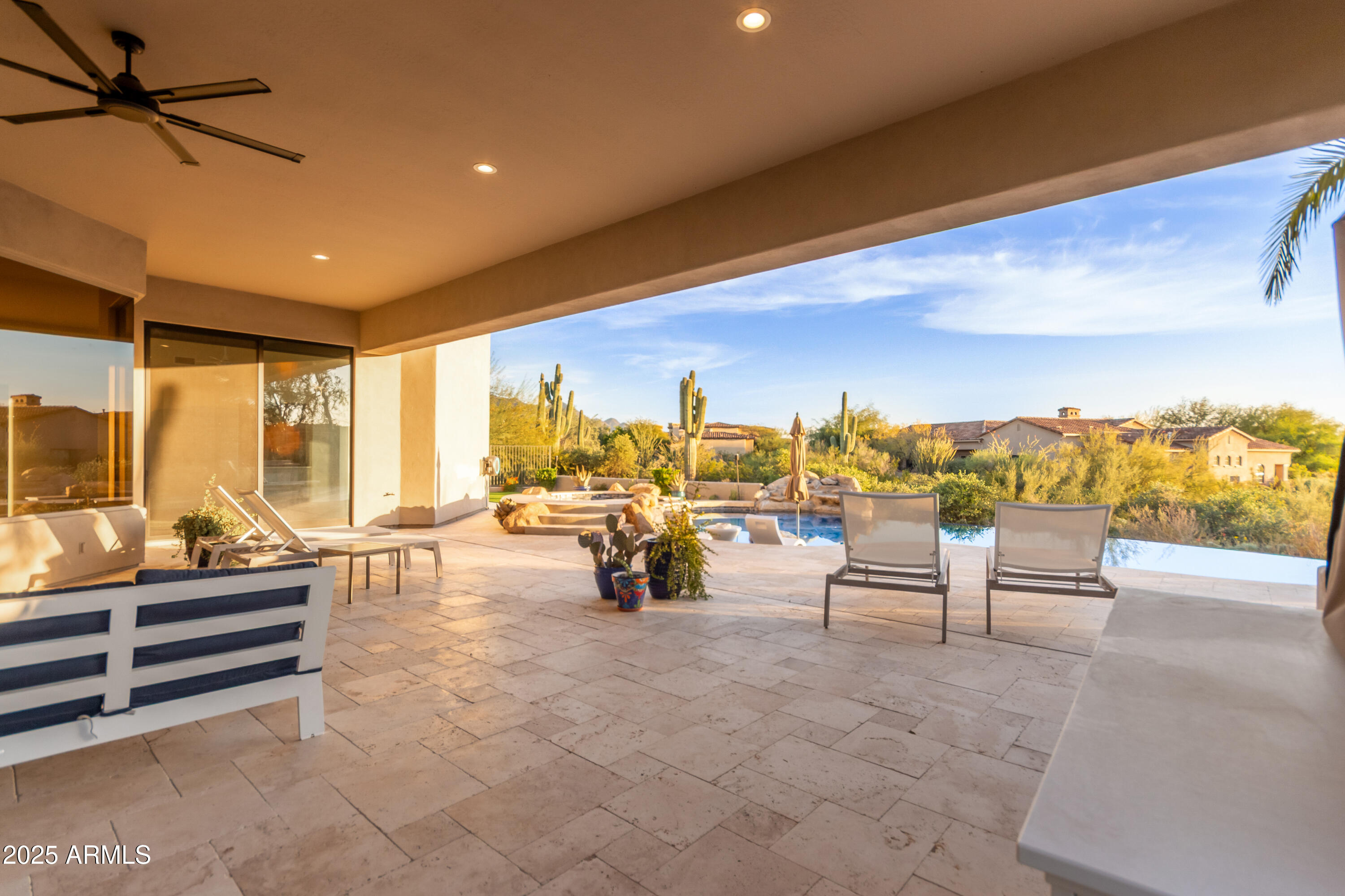 PINNACLE PEAK VISTAS 3 LOT 1-210 TR A-B - Residential