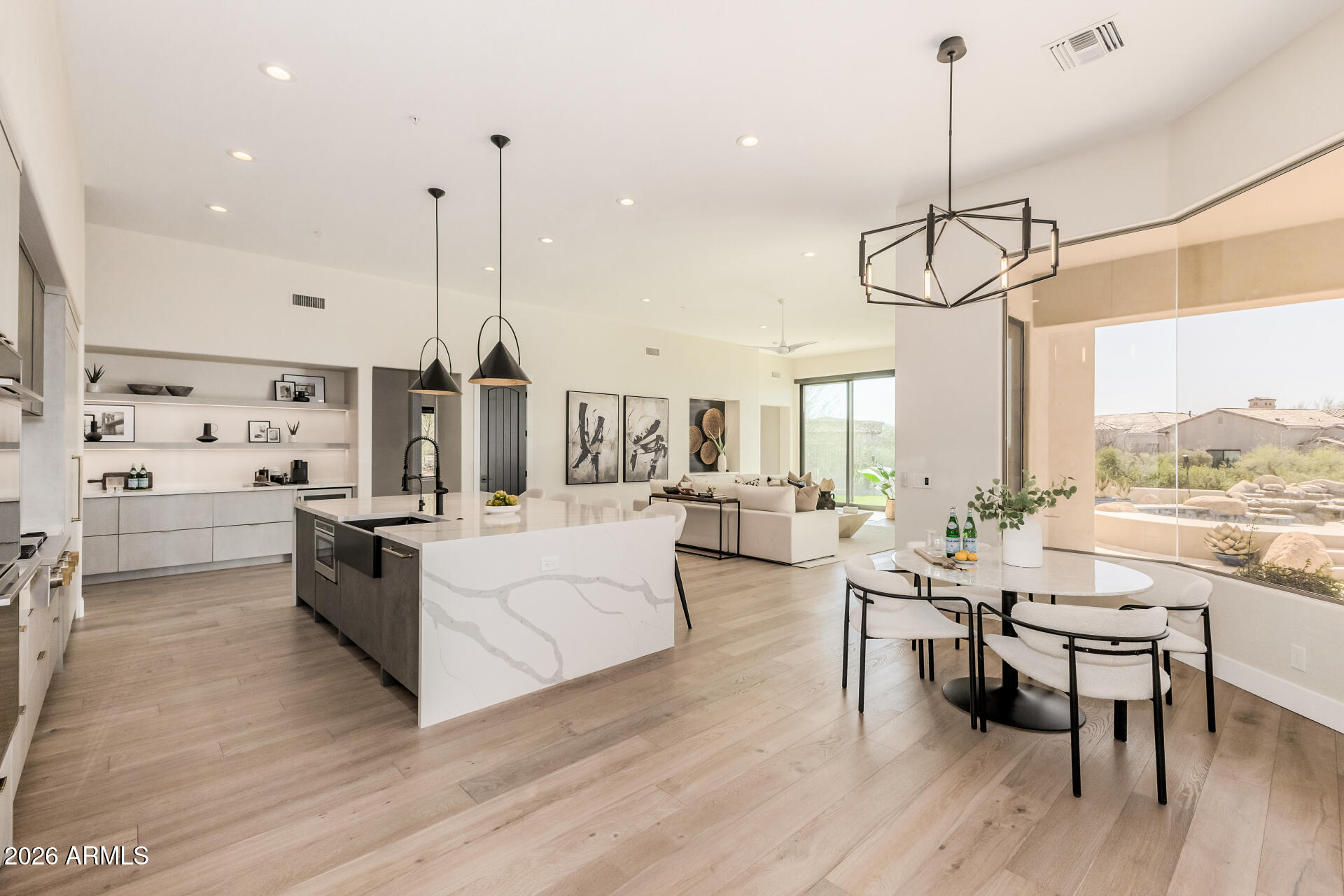 PINNACLE PEAK VISTAS 3 LOT 1-210 TR A-B - Residential