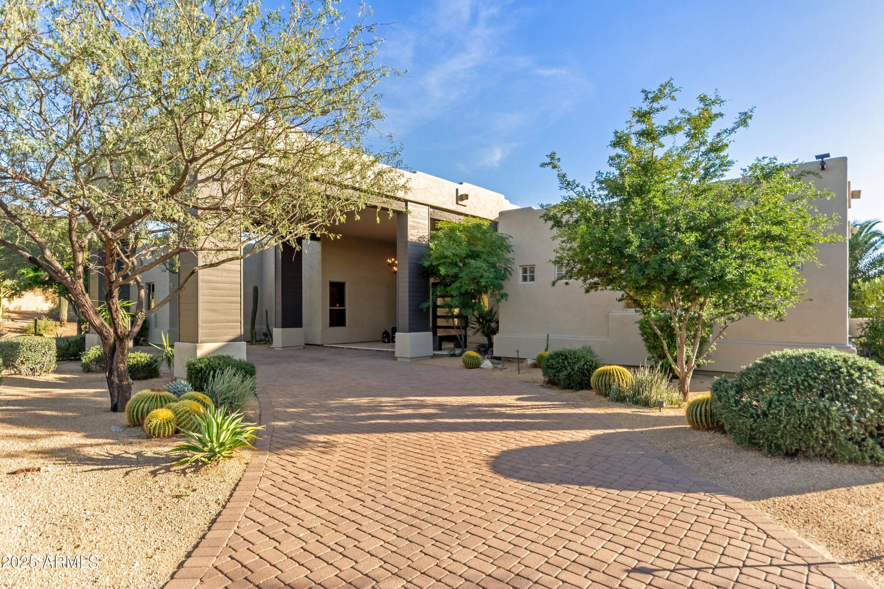 PINNACLE PEAK VISTAS 3 LOT 1-210 TR A-B - Residential