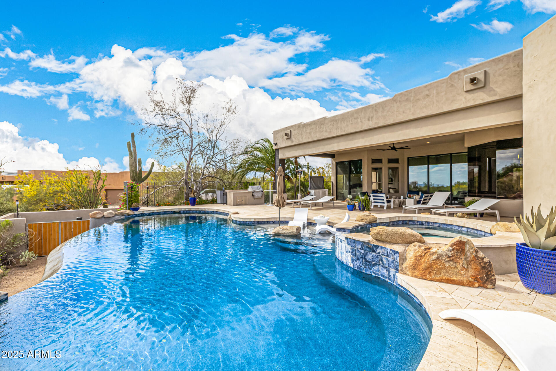 PINNACLE PEAK VISTAS 3 LOT 1-210 TR A-B - Residential