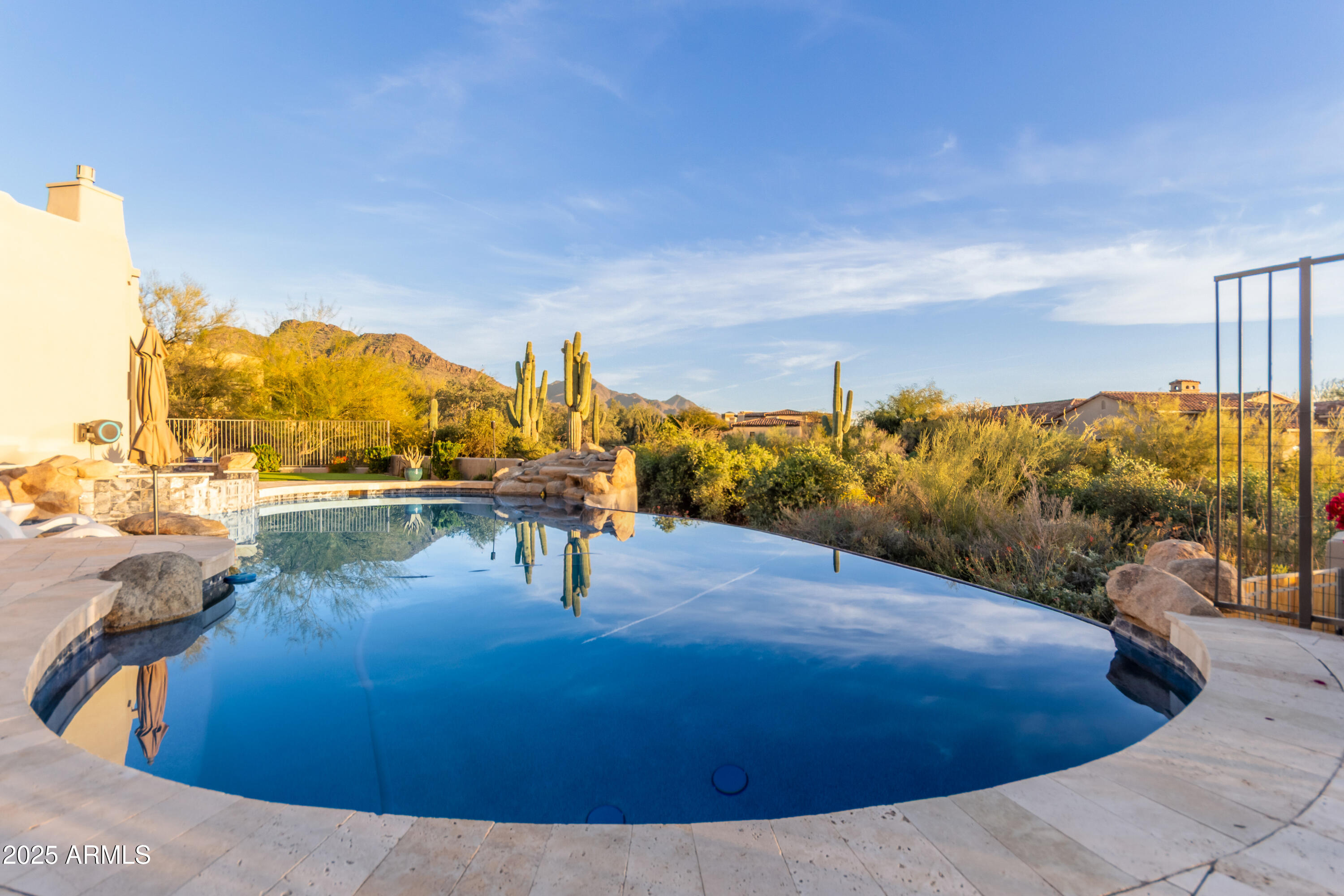 PINNACLE PEAK VISTAS 3 LOT 1-210 TR A-B - Residential