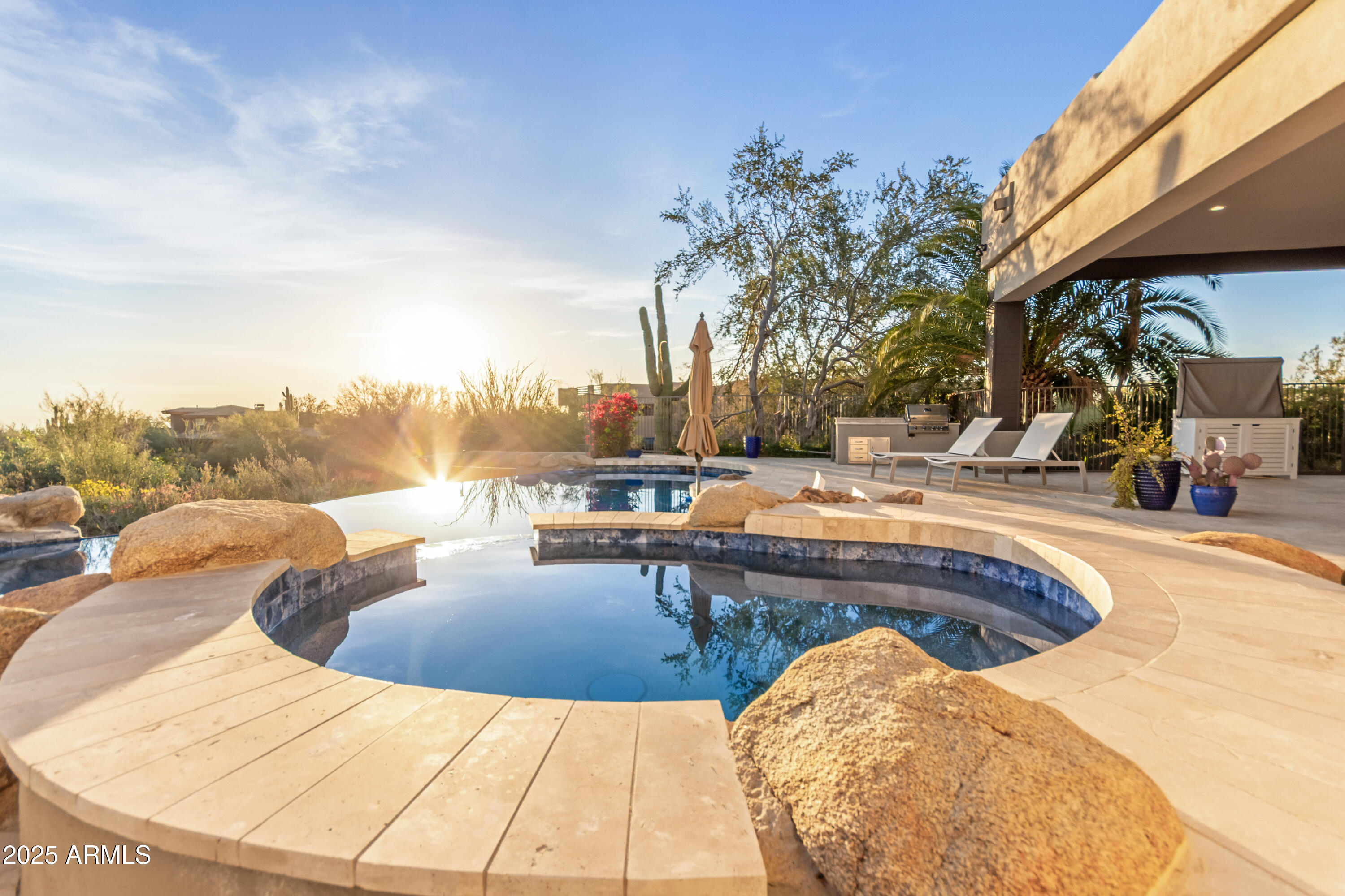 PINNACLE PEAK VISTAS 3 LOT 1-210 TR A-B - Residential