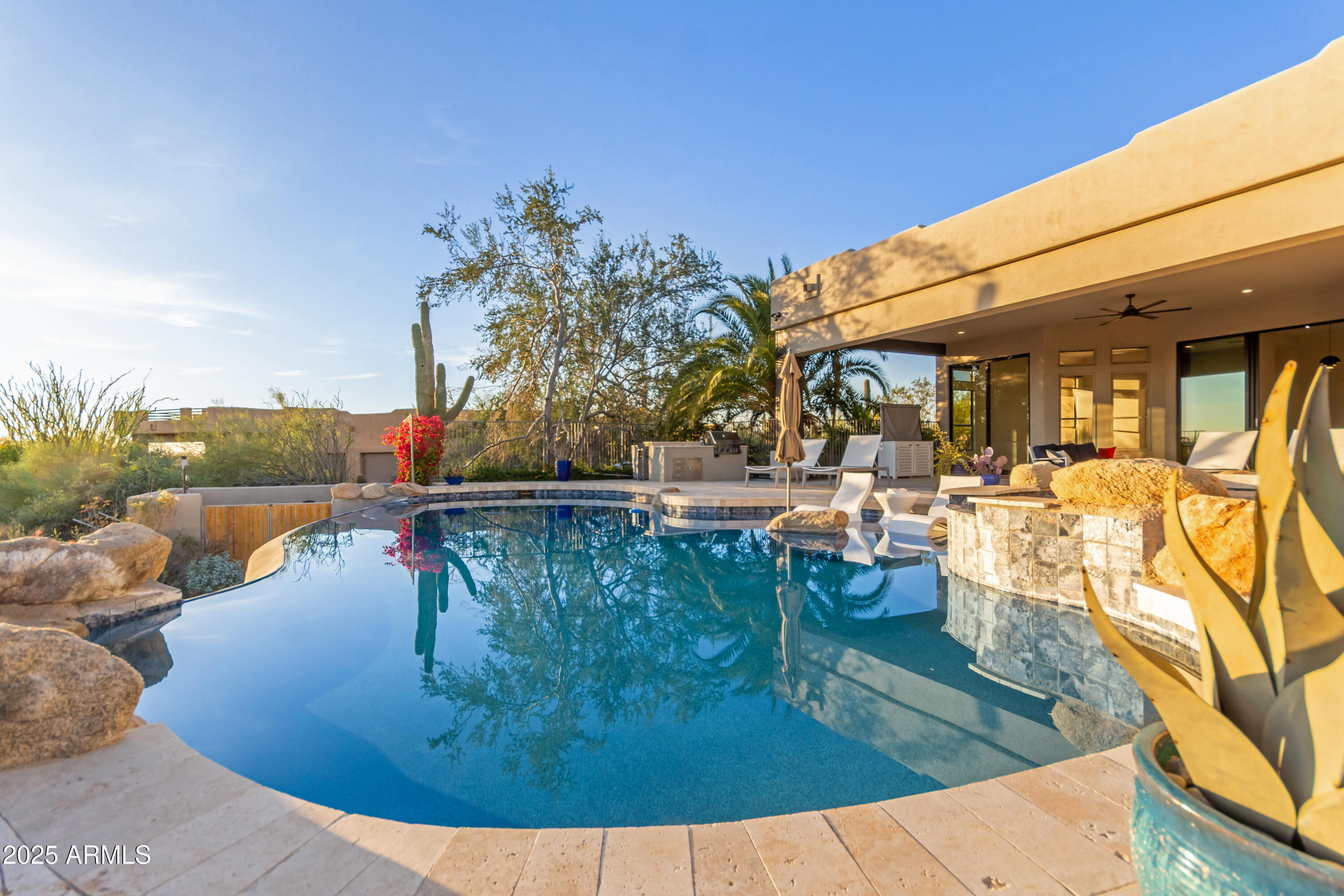PINNACLE PEAK VISTAS 3 LOT 1-210 TR A-B - Residential