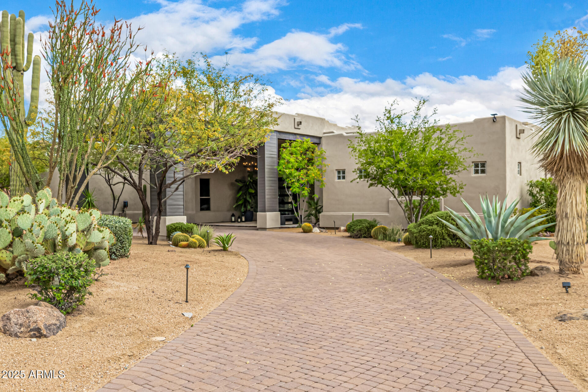 PINNACLE PEAK VISTAS 3 LOT 1-210 TR A-B - Residential