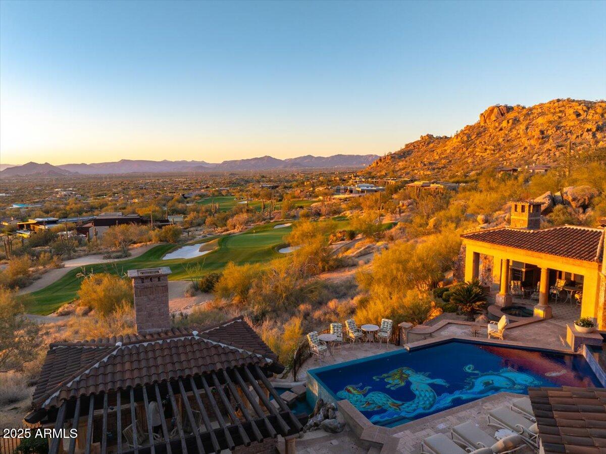 ESTANCIA - Residential