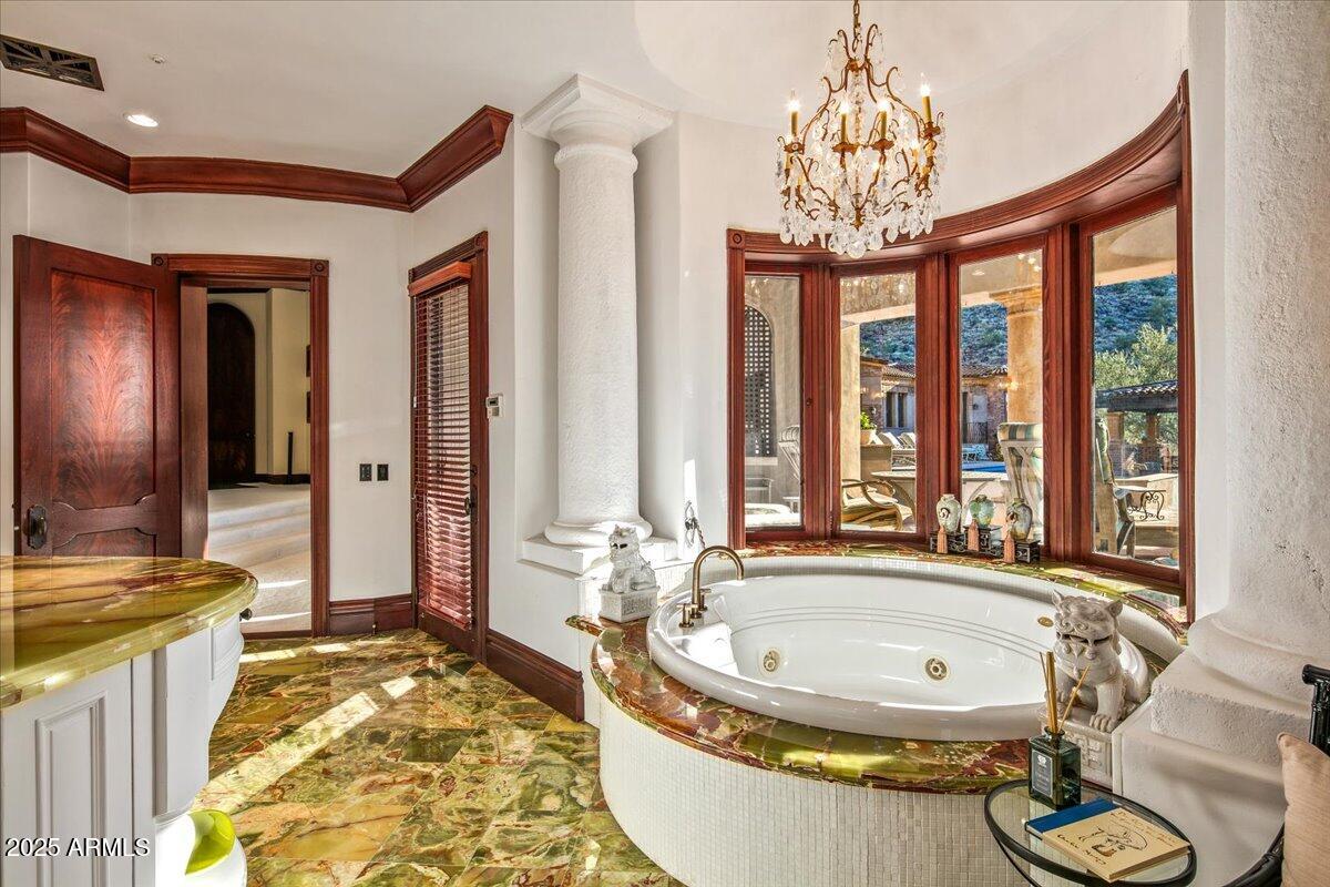 ESTANCIA - Residential