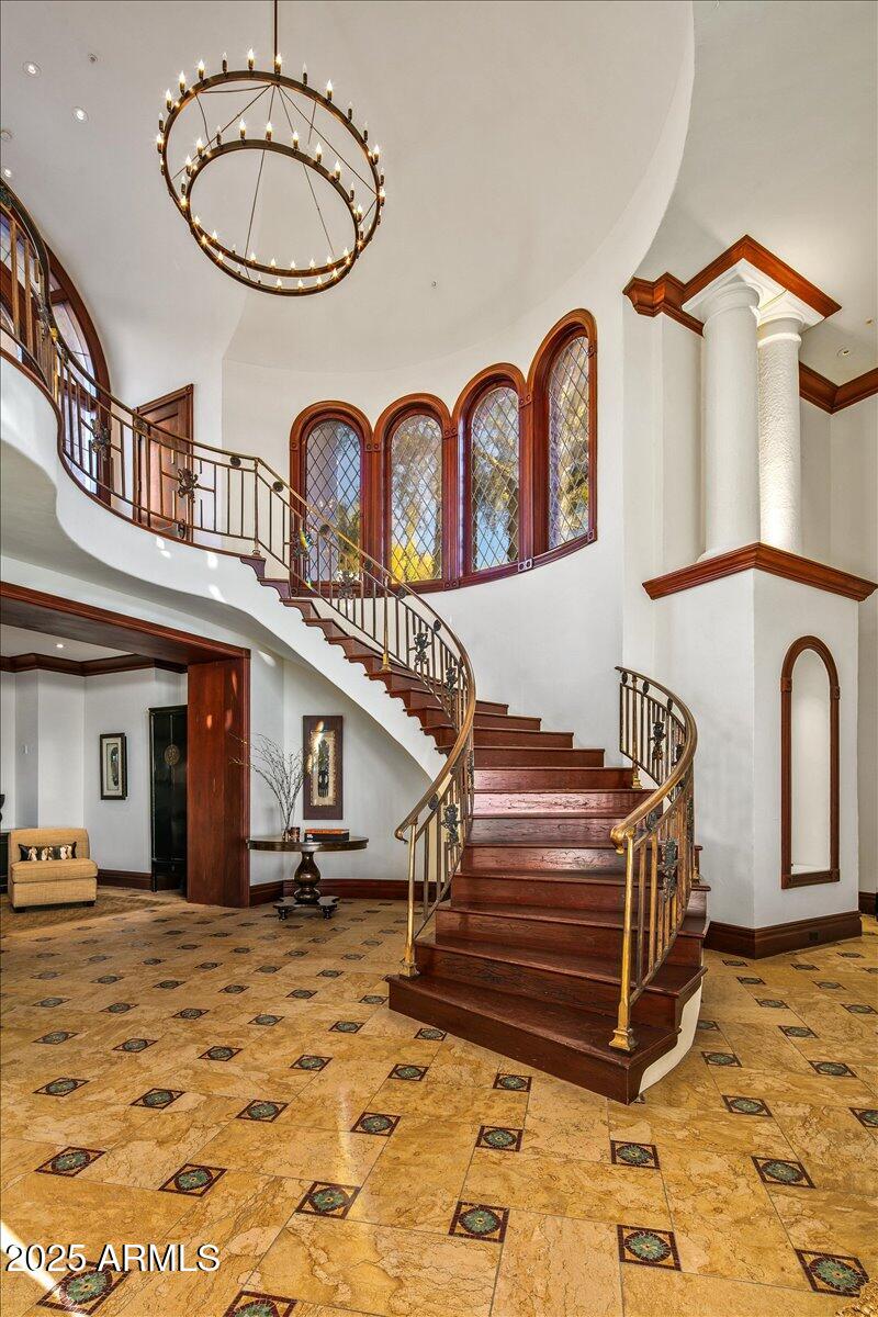 ESTANCIA - Residential